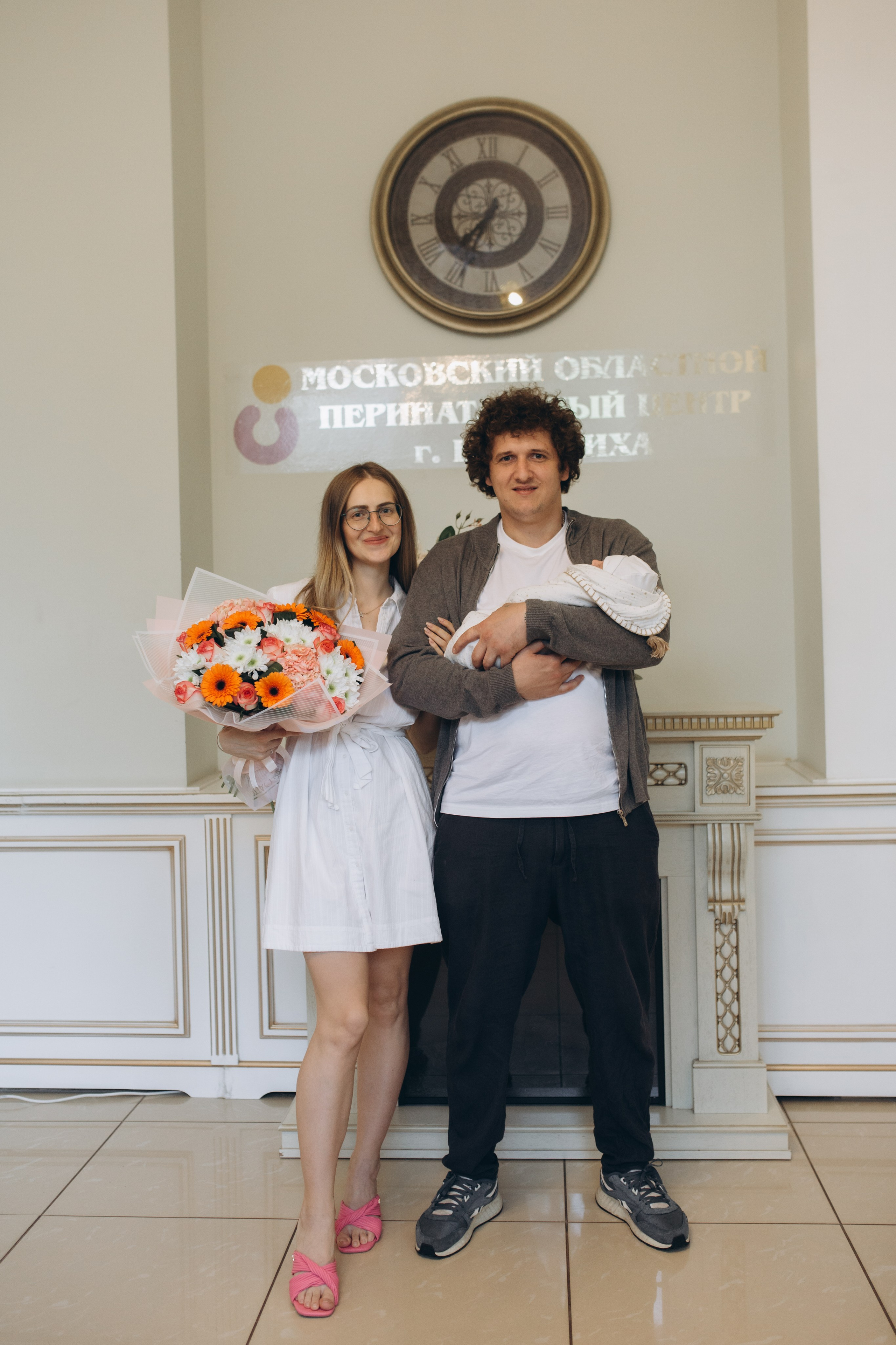 Выписка из роддома. Семейный и детский фотограф в Москве Антонина Смирнова