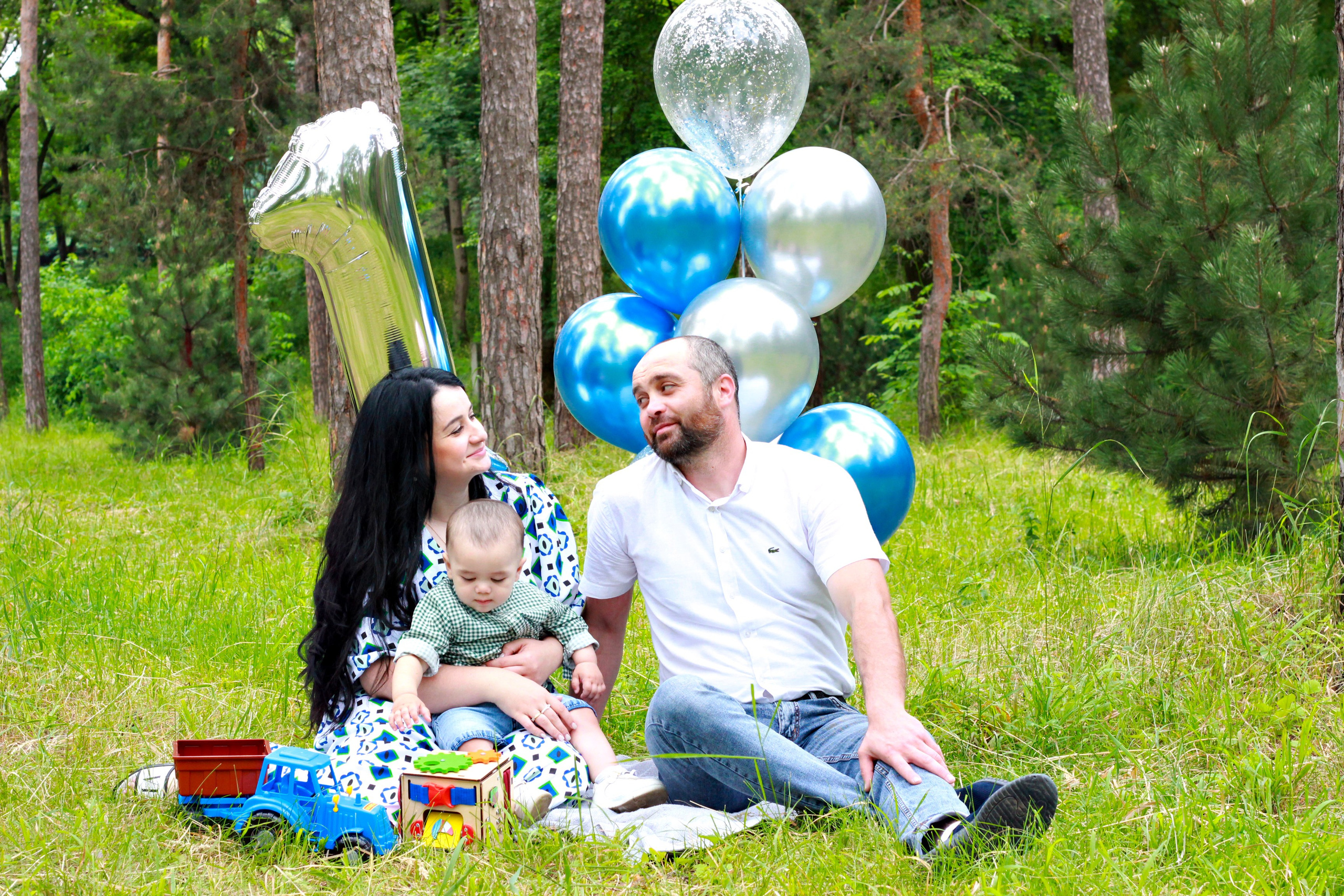 Годовасие. Семейный фотограф новорожденных Нальчик