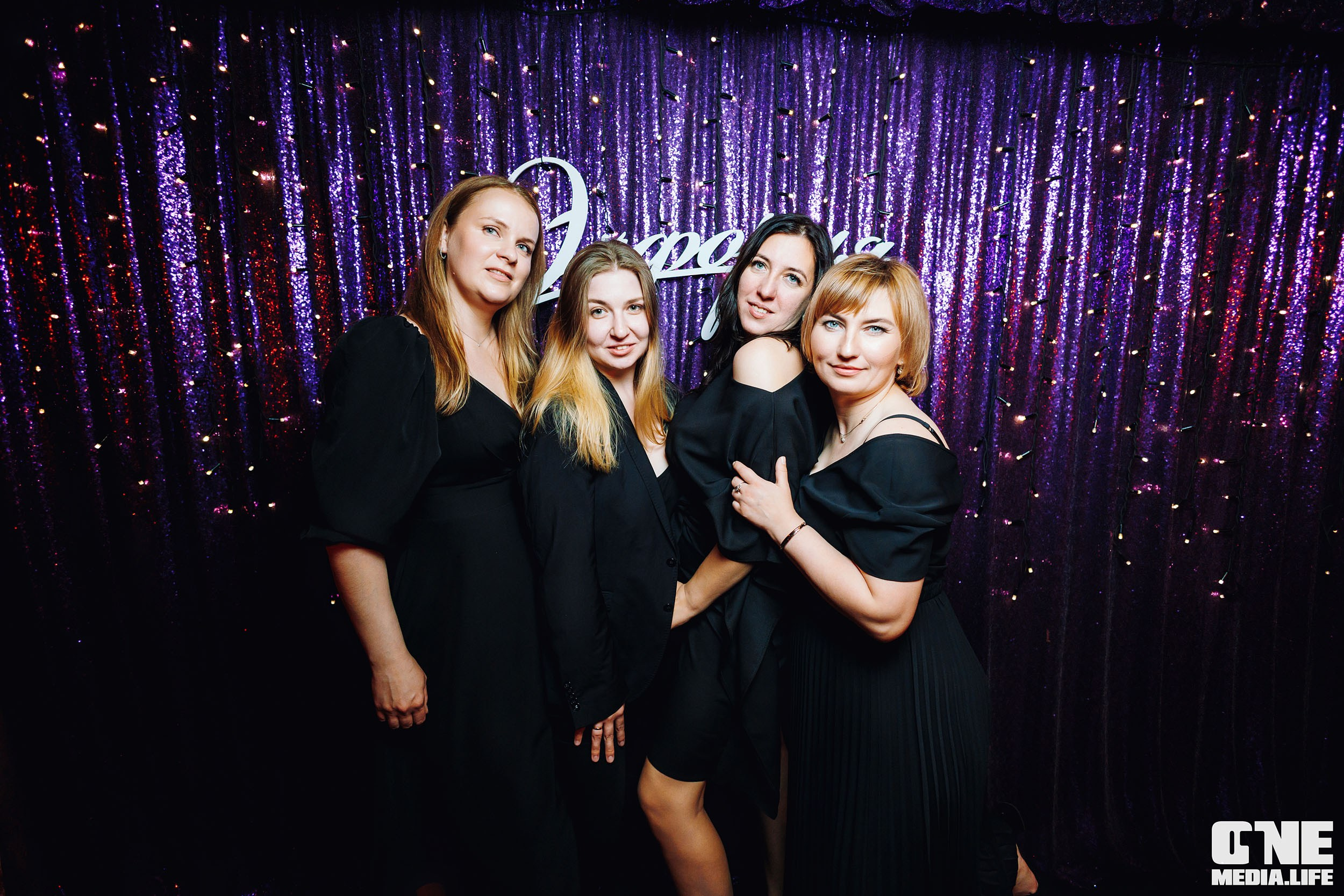 Фоторепортаж из караоке-клуба Эйфория. One Media Life: фоторепортажи, фотоотчеты с мероприятий и заведений