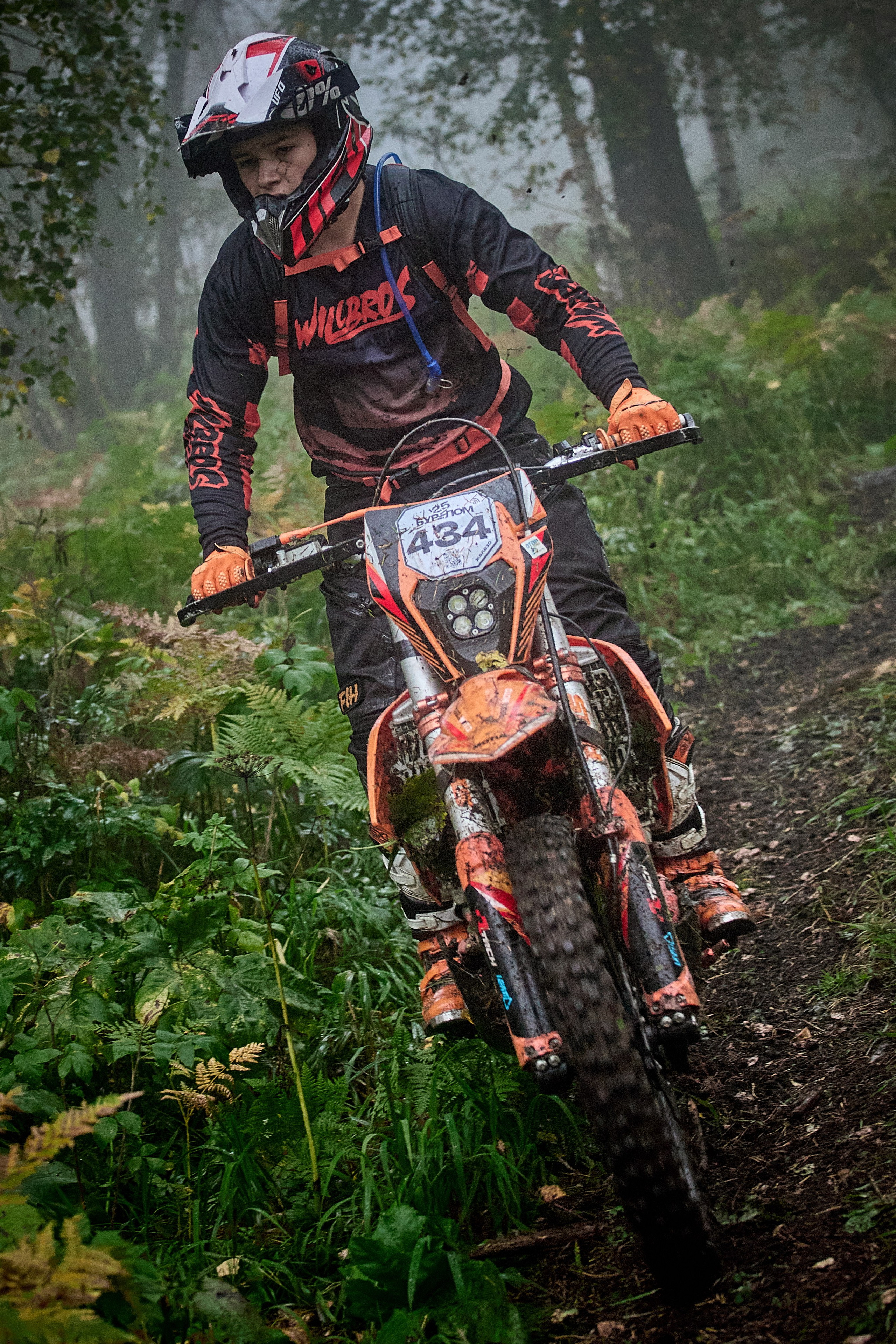 БУРЕЛОМ 2025 чемпионат Сибири по Эндуро. Фотограф Москва Concerts photo / Fashion photо