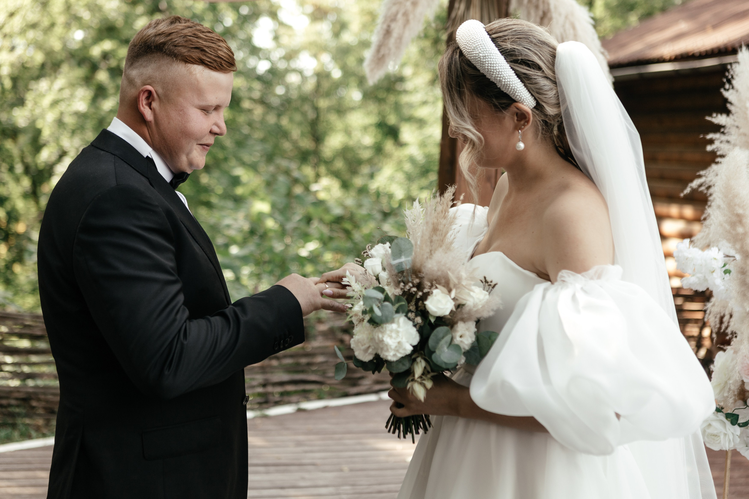 Свадебный фотограф Уфа — Руслан ГабдлисламовЖивые эмоции, красивые кадры, воспоминания на всю жизнь.Работаю по всей Республике Башкортоста. Свадебный фотограф Уфа Руслан Габдлисламов