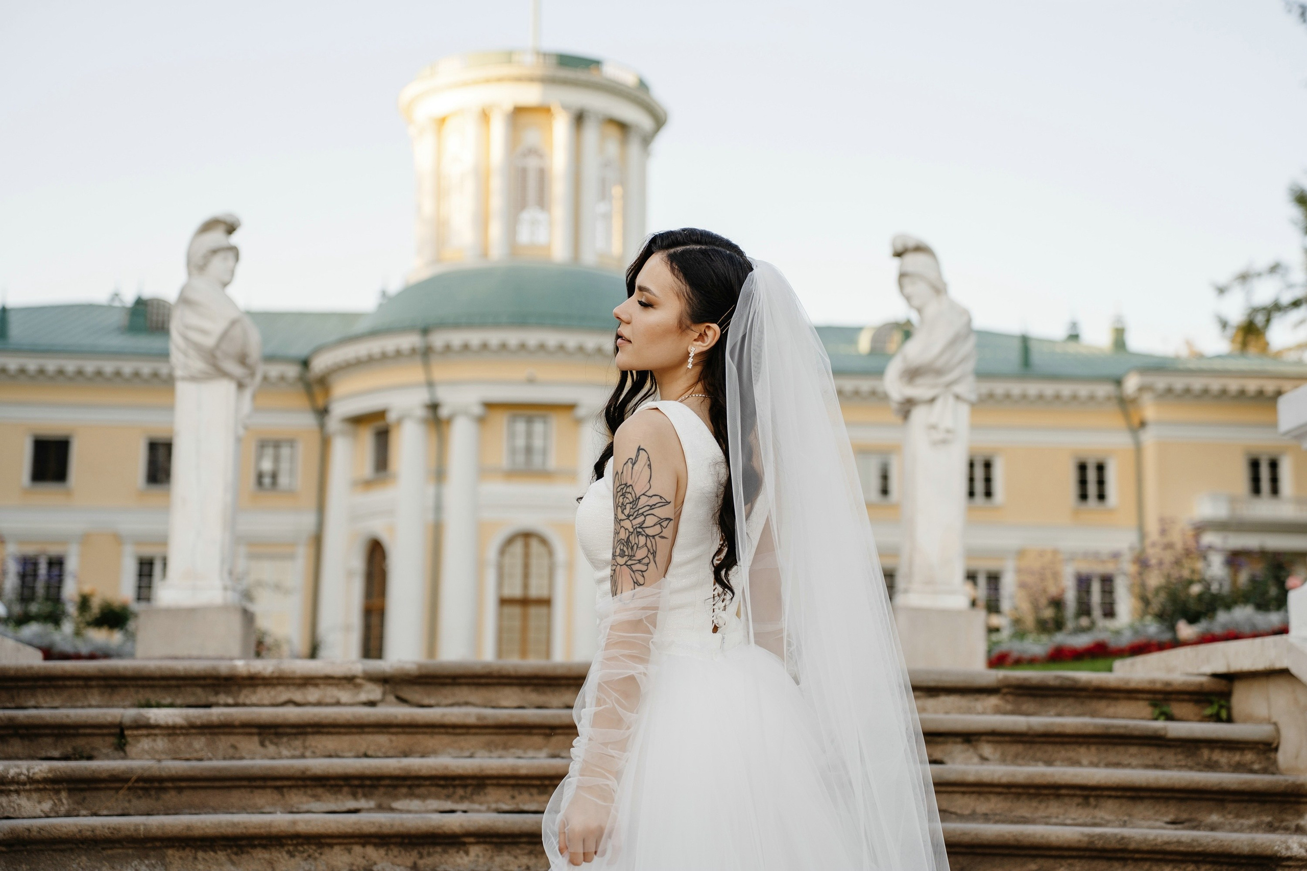 Свадьба в усадьбе Архангельское. Свадебный и семейный фотограф в Москве Светлана Зоткина