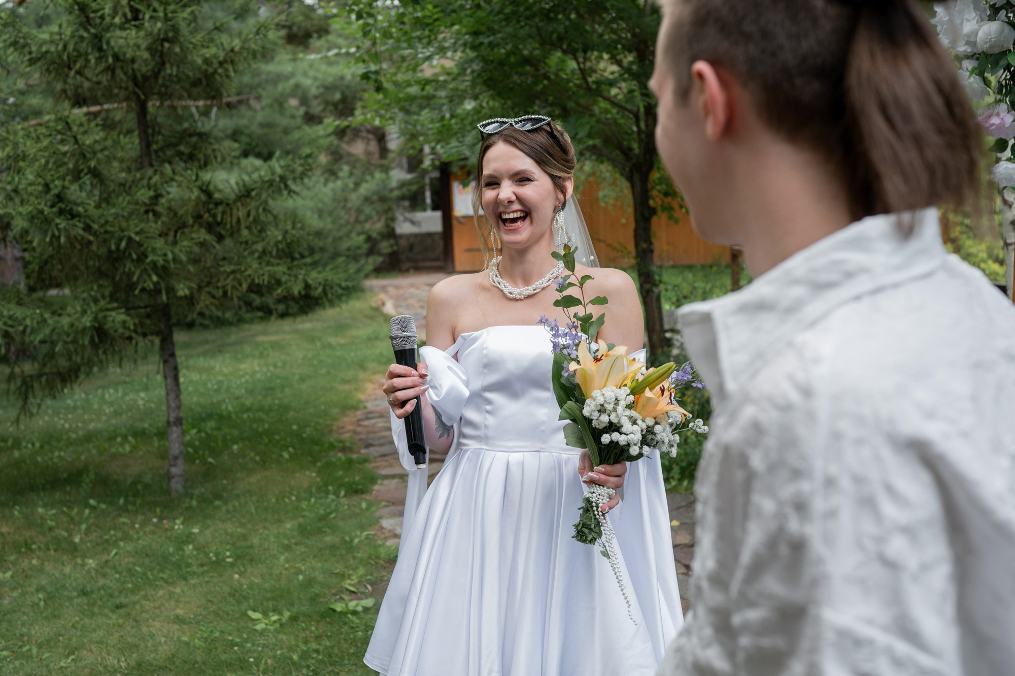Влад и Кристина, камерная свадьба творческих ребят. Свадебный и портретный фотограф в Омске Матвей Краузе