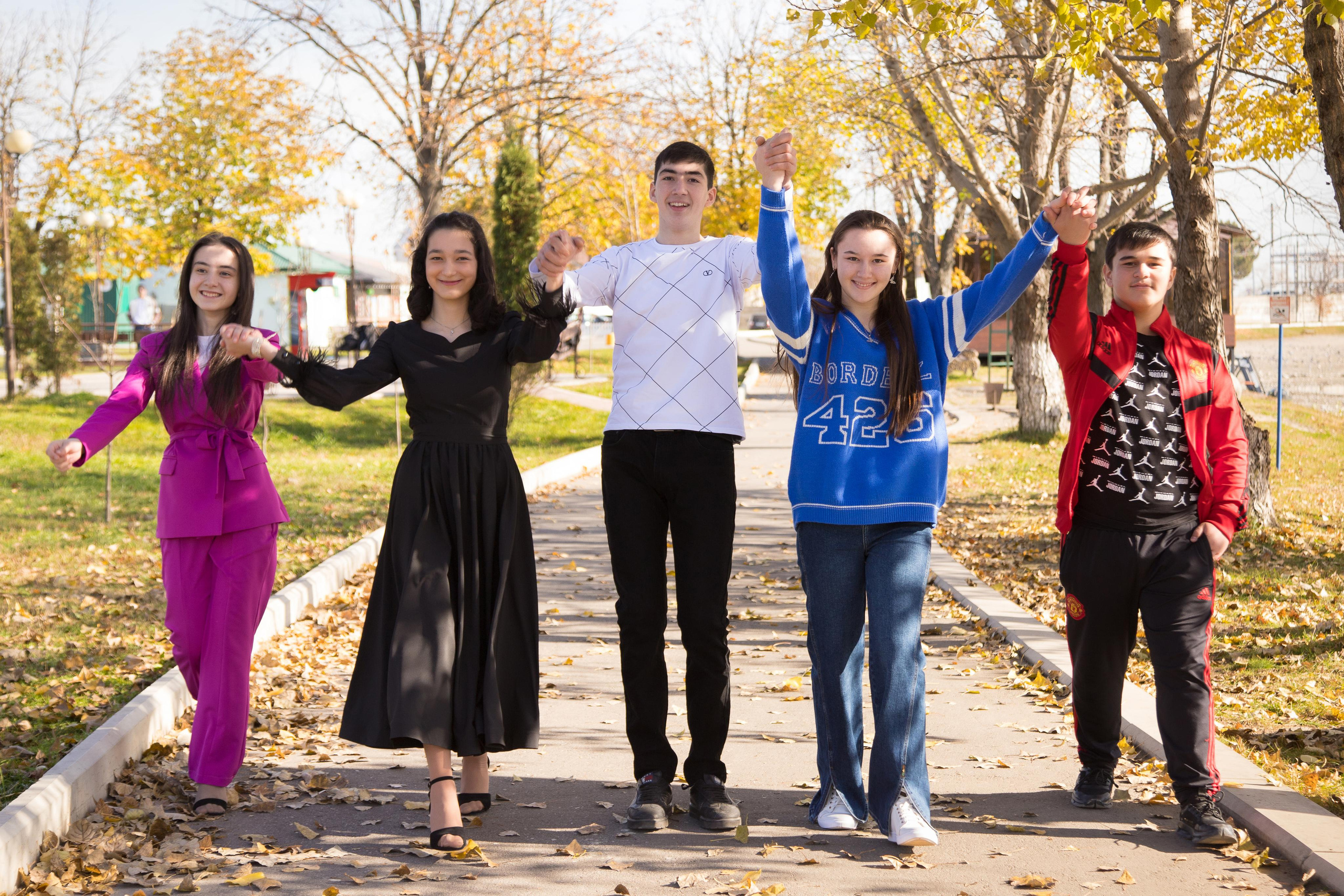 9  и 11 классы. Школьный фотограф в г. Нальчик Галимат Абитова