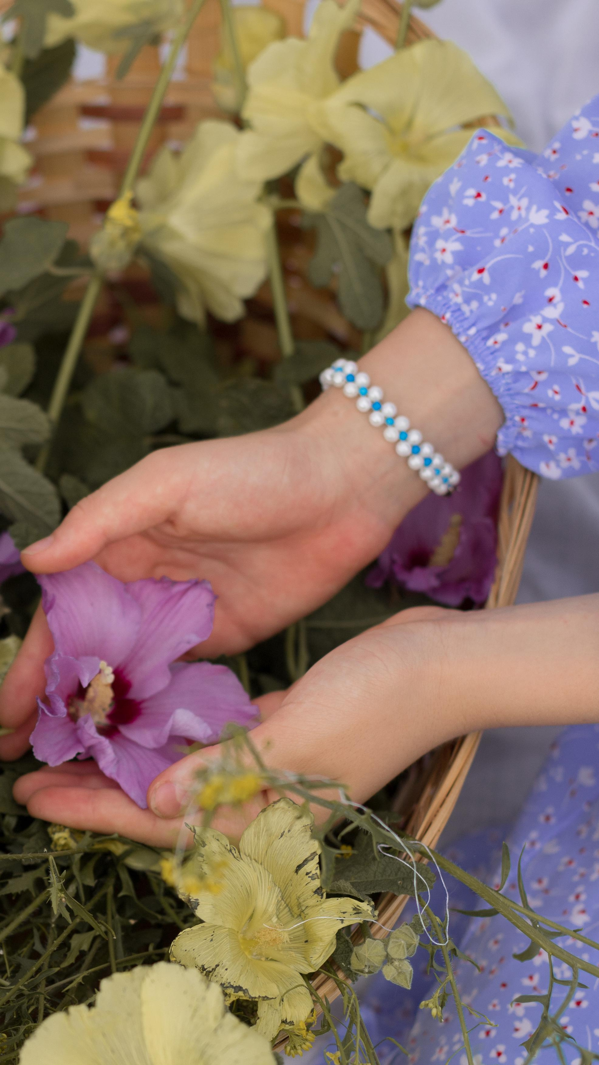 Подружки). Школьный фотограф в г. Нальчик Галимат Абитова