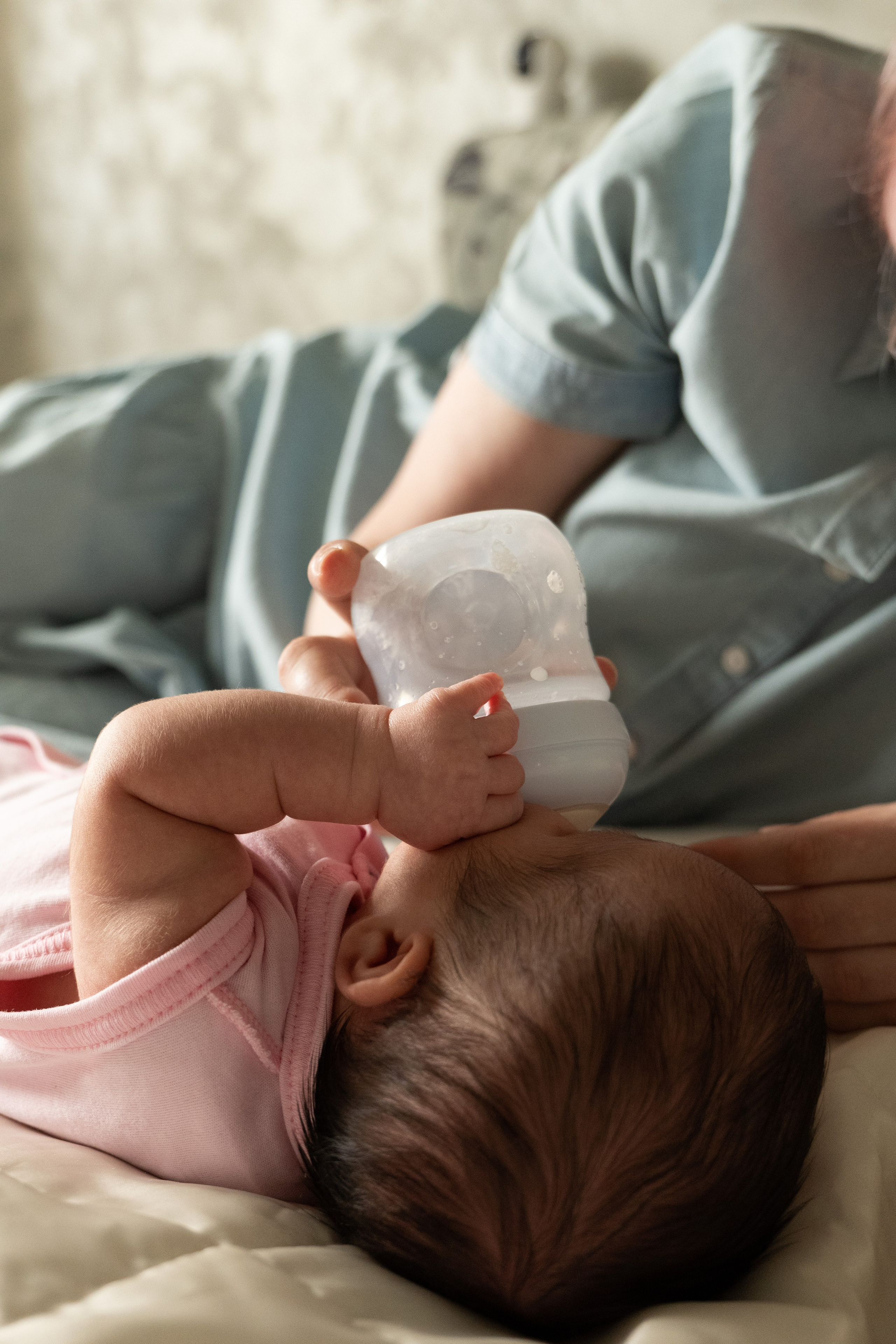 Домашняя фотосессия с новорожденным. Фотограф видеограф Ольга Василевская