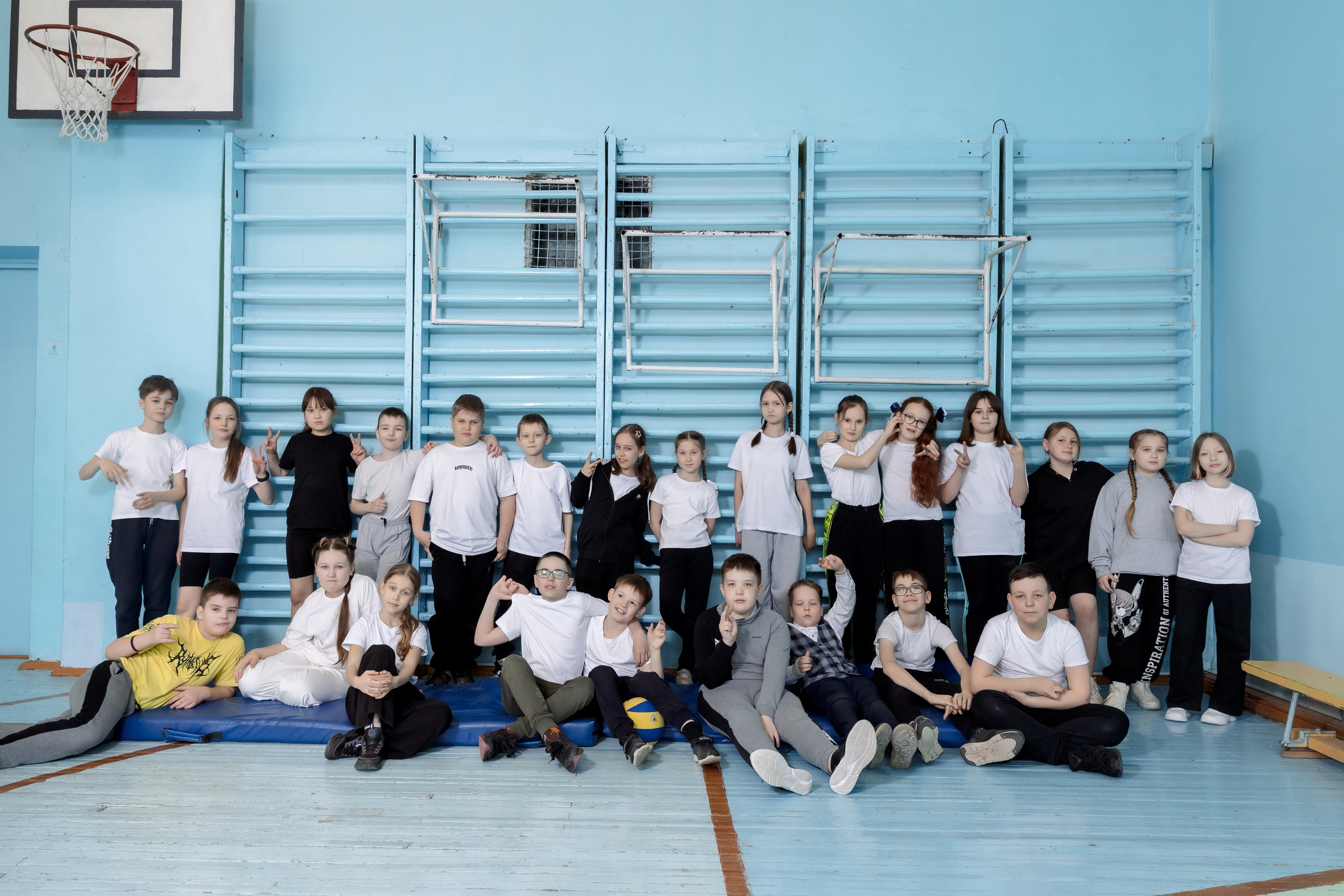 Школа 54 4А кл (2023-24) 2 часовая фотосессия в школе. Свадебный и Семейный фотограф г. Ижевск Гульназ Солдатова. Гульназ фото