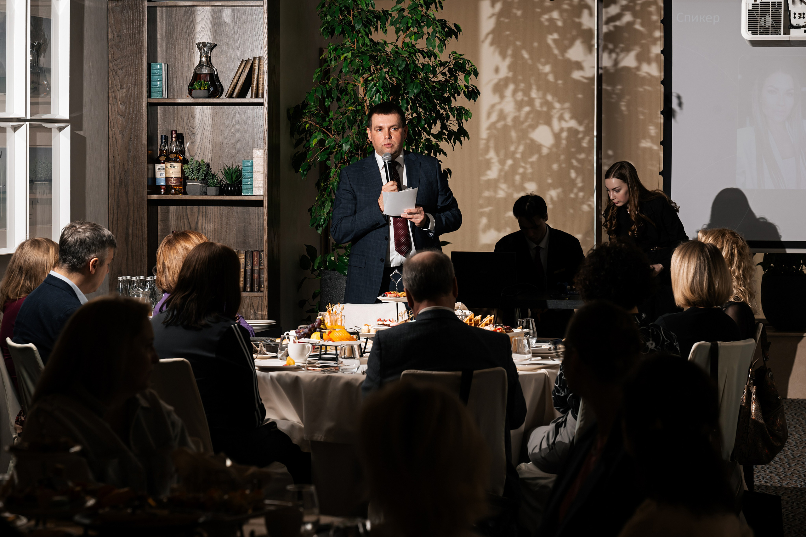 Бизнес-завтрак А7 в ресторане 10Ten