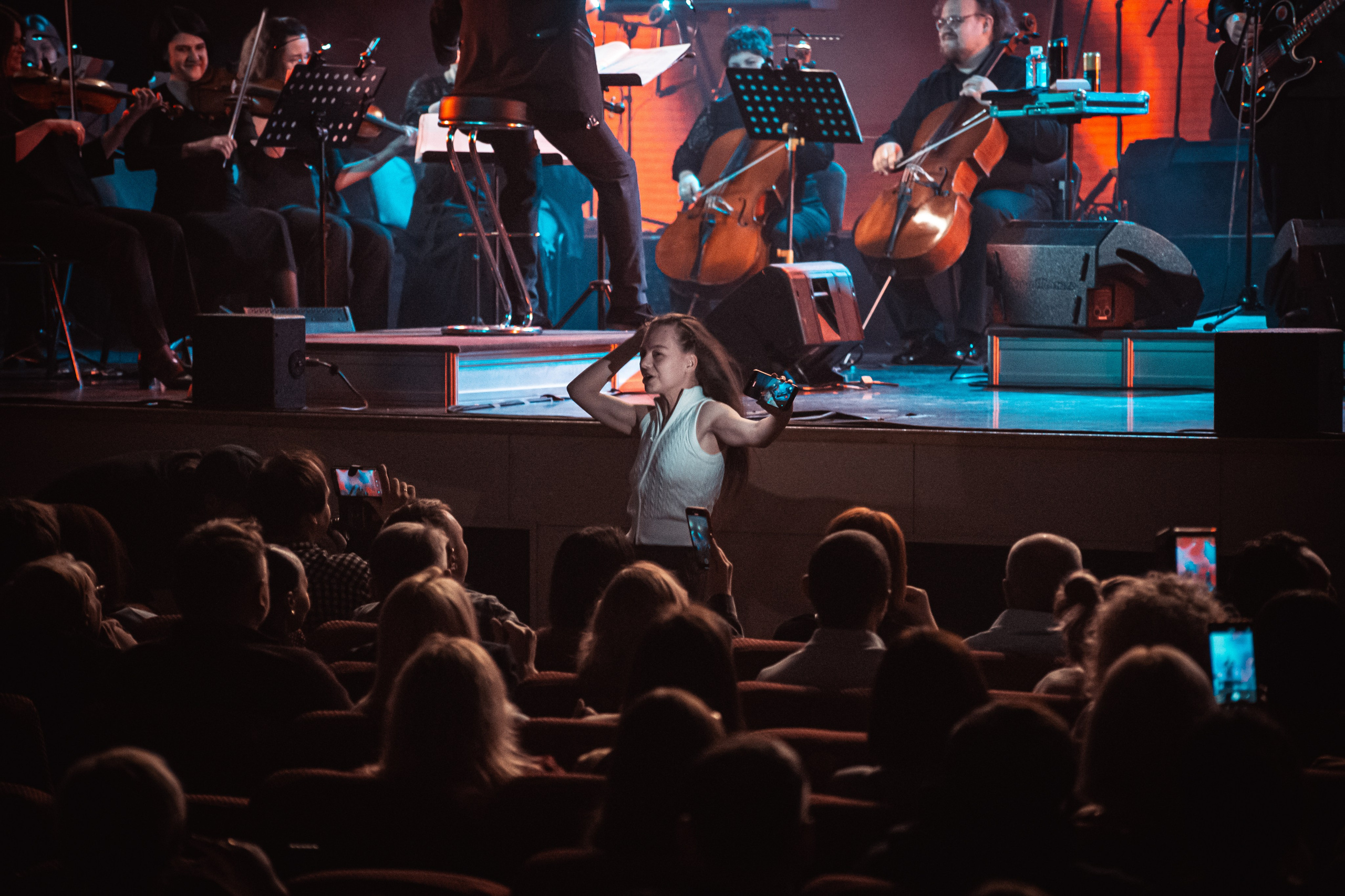 Сергей Бобунец с оркестром, Гранд холл Сибирь, 18.03.2026. Фотограф Регина Крикунова г. Красноярск