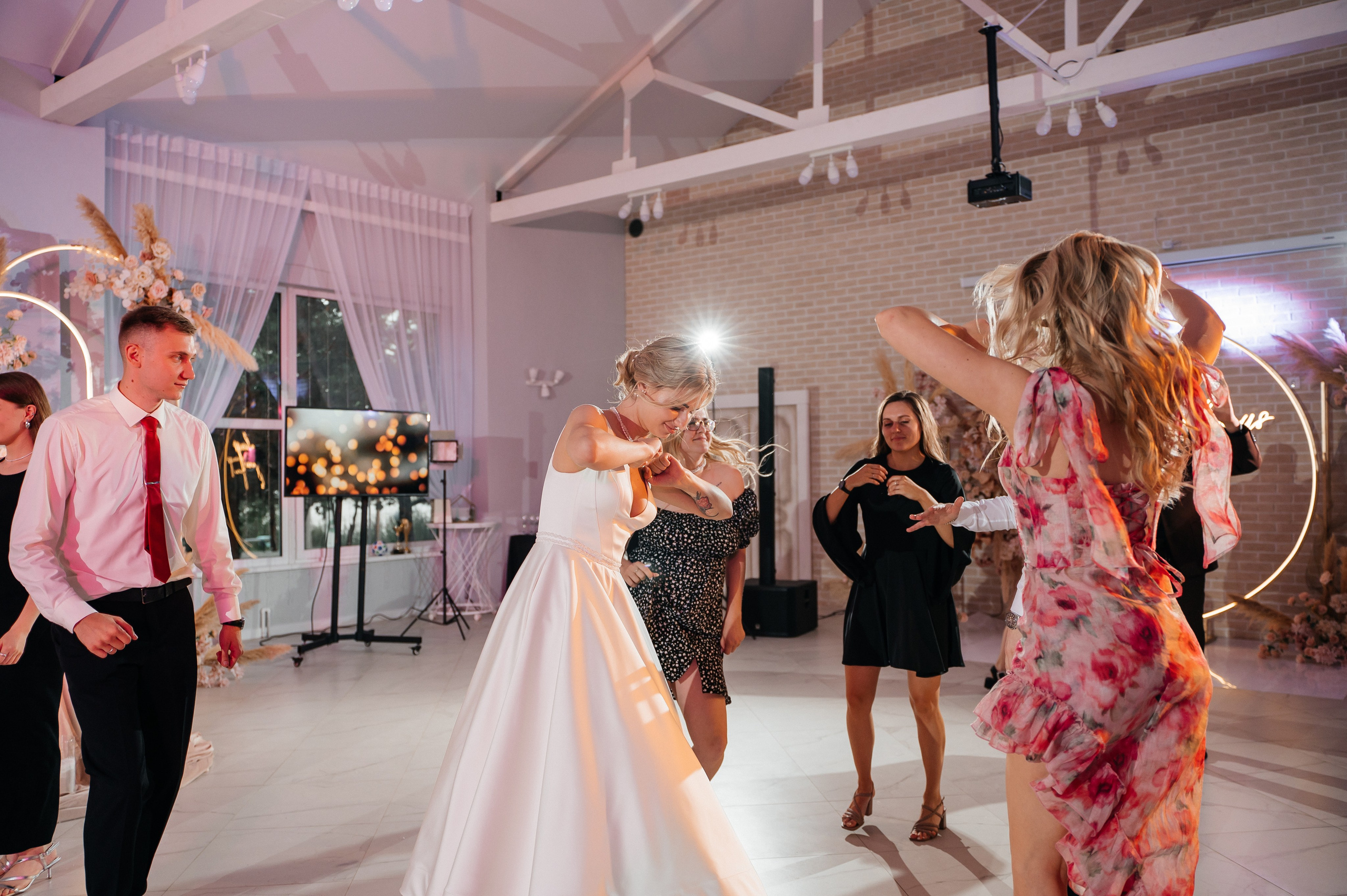 Дима и Аня 27.07.2024. Свадебный и семейный фотограф в городе Смоленске