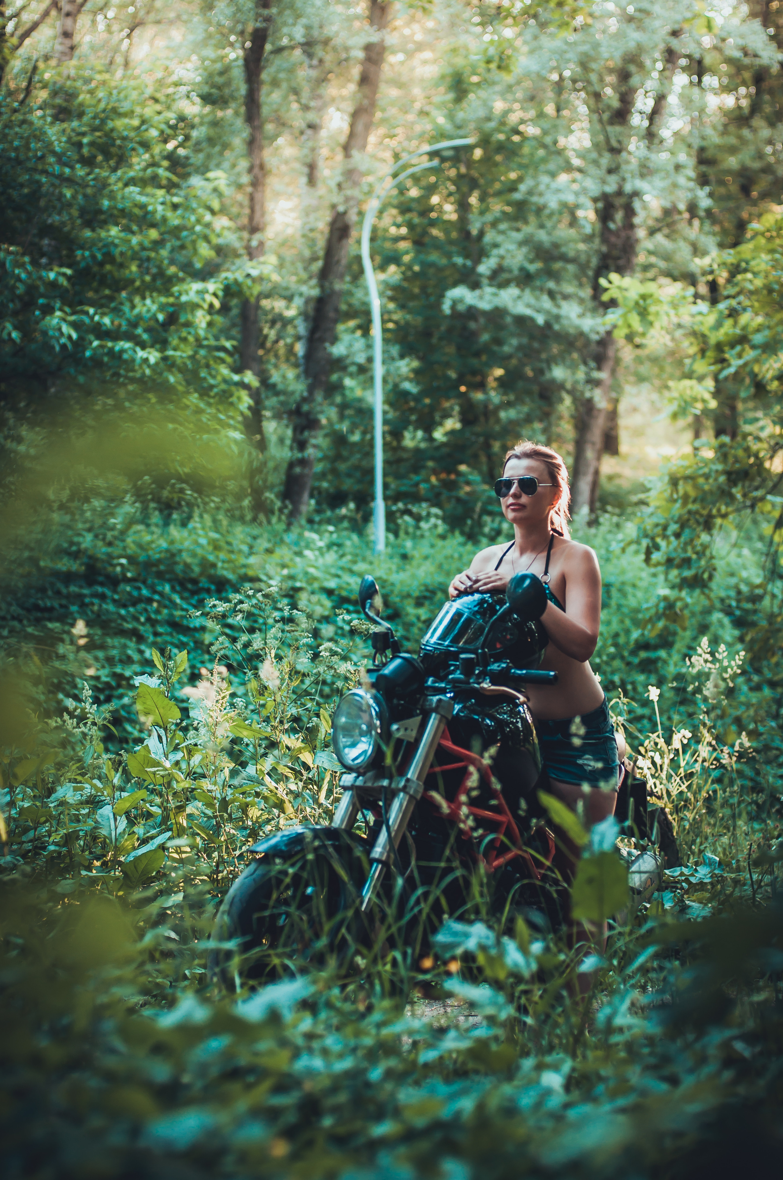 Дарья и мото. Фотограф в Санкт-Петербурге и Ленинградской области