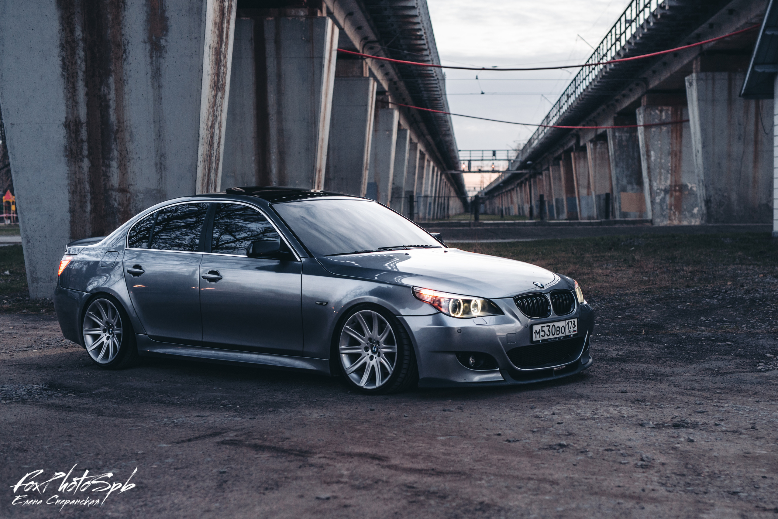 BMW 530. Фотограф в Санкт-Петербурге и Ленинградской области