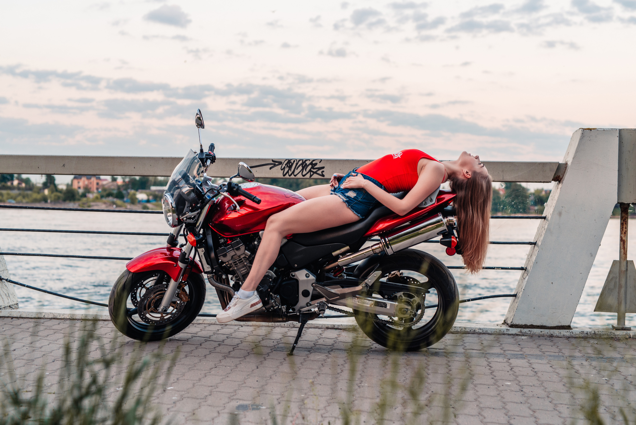 Светлана и HONDA. Фотограф в Санкт-Петербурге и Ленинградской области