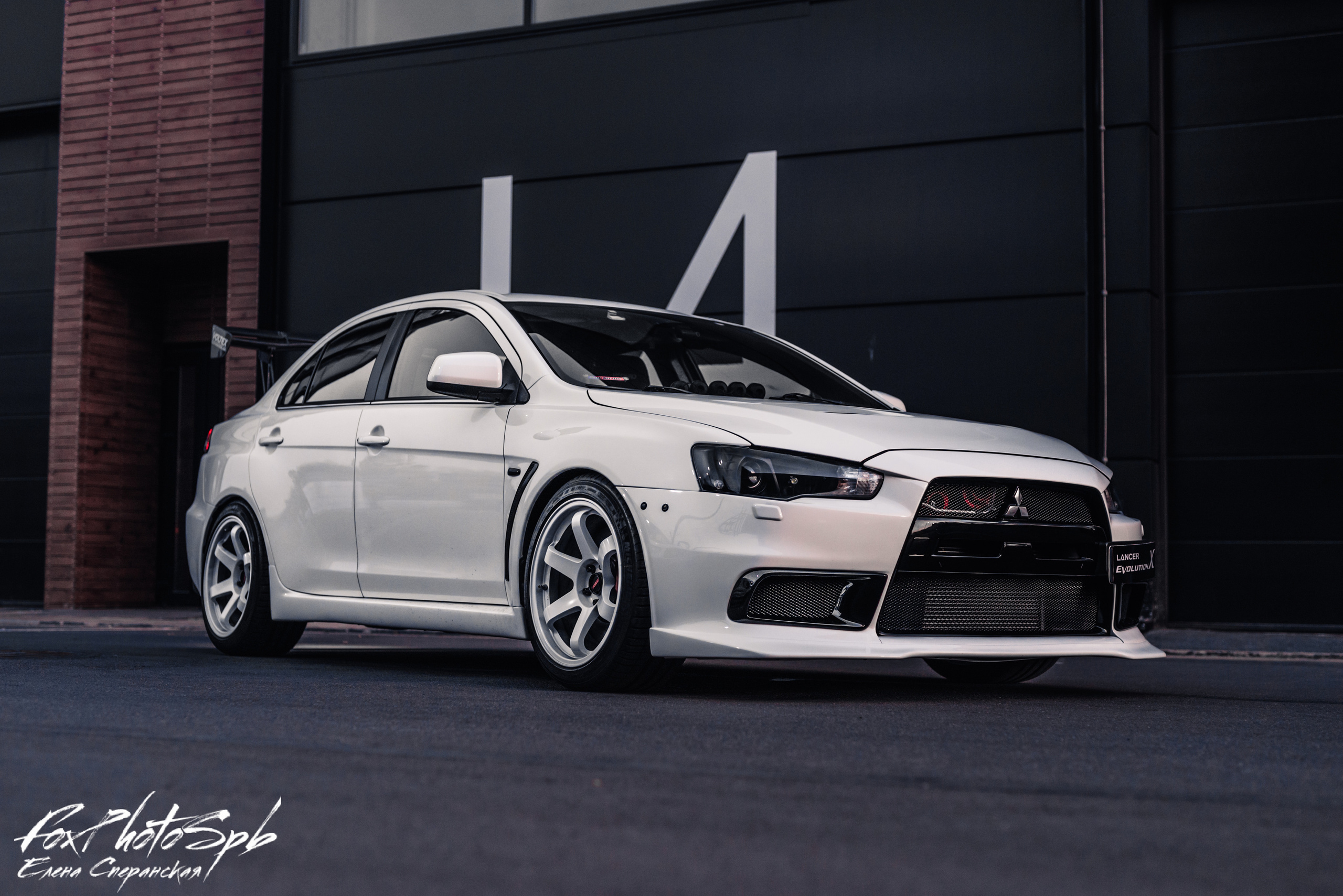 Mitsubishi Lancer Evolution X. Фотограф в Санкт-Петербурге и Ленинградской области