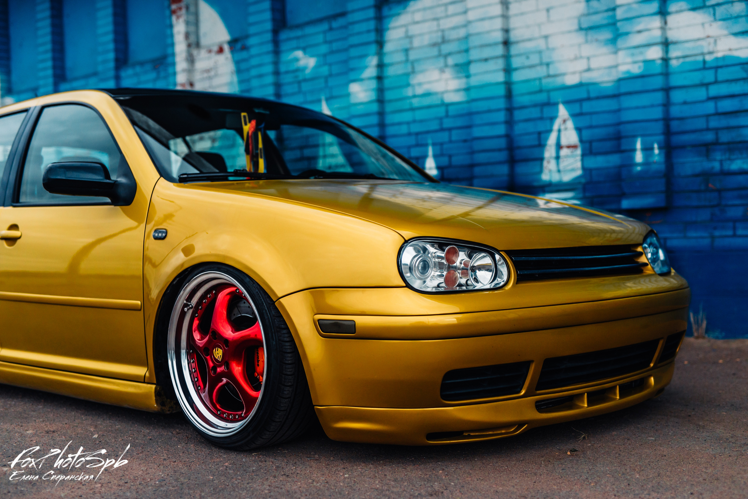 Volkswagen Golf Lemonade. Фотограф в Санкт-Петербурге и Ленинградской области