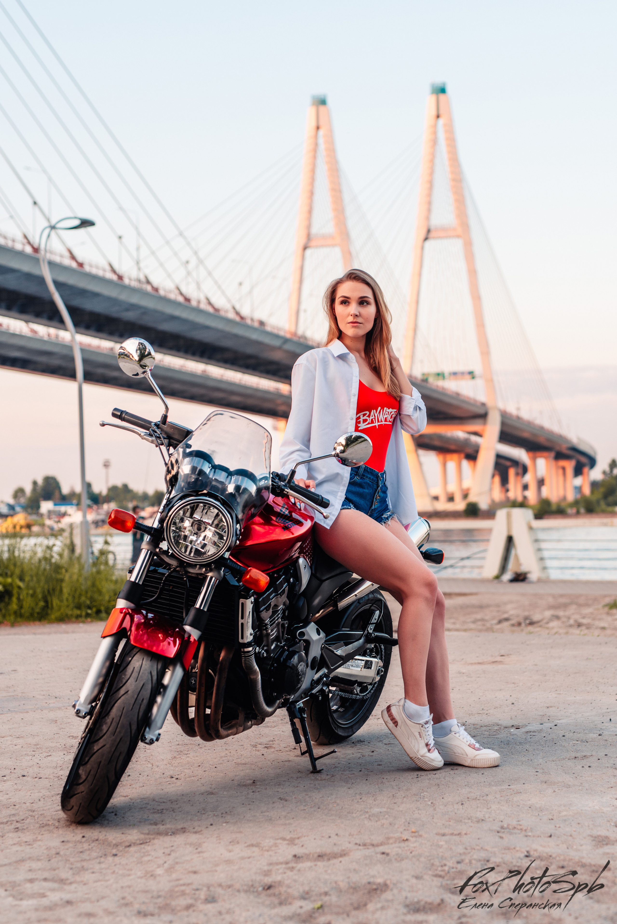 Светлана и HONDA. Фотограф в Санкт-Петербурге и Ленинградской области
