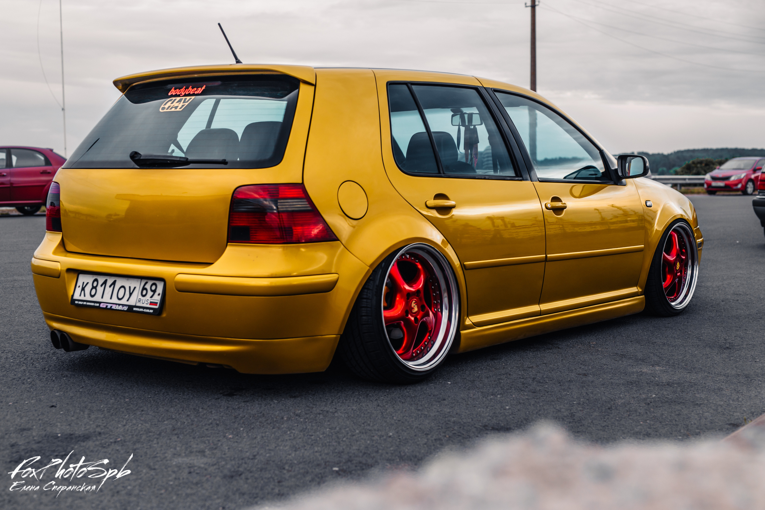 Volkswagen Golf Lemonade. Фотограф в Санкт-Петербурге и Ленинградской области