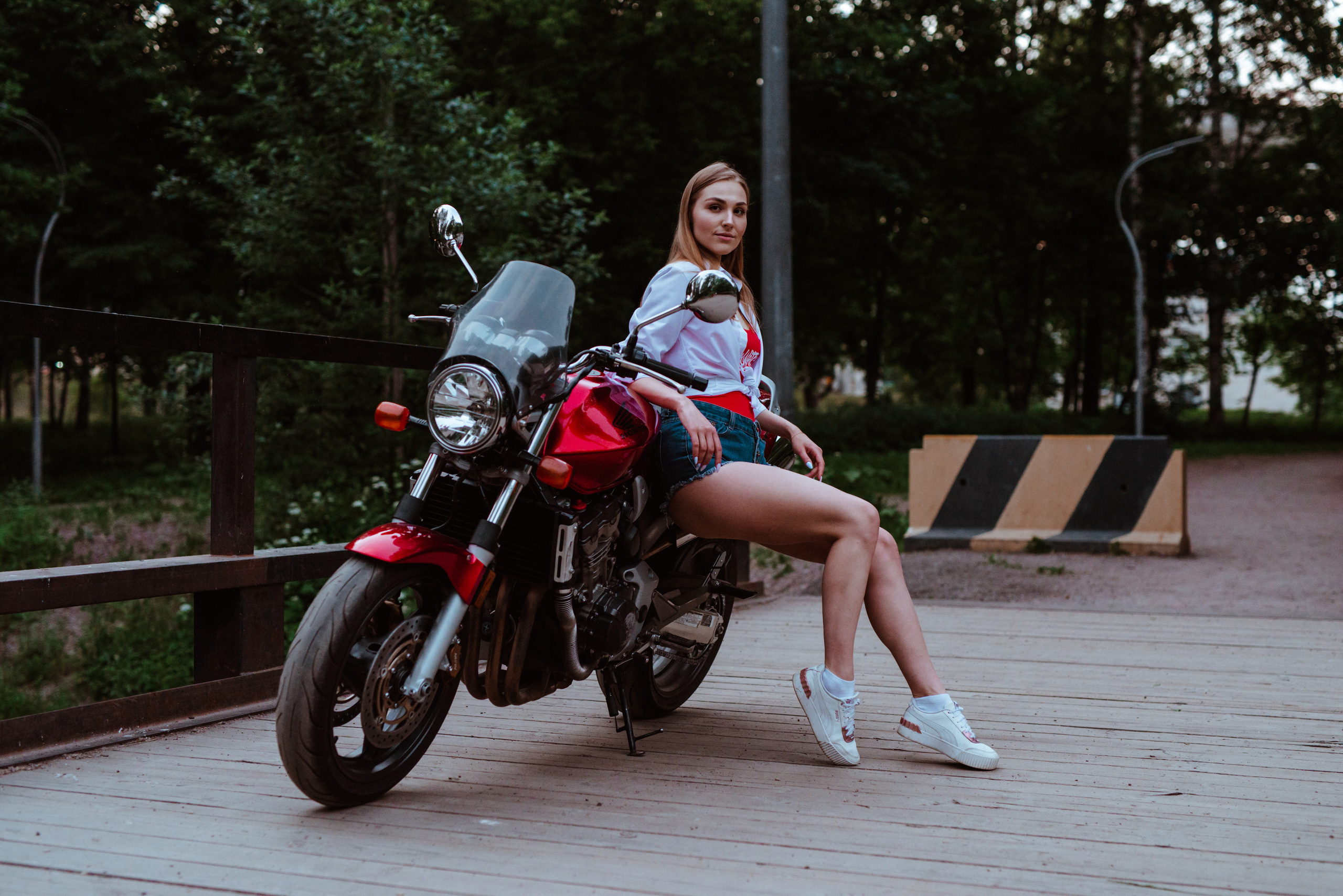 Светлана и HONDA. Фотограф в Санкт-Петербурге и Ленинградской области