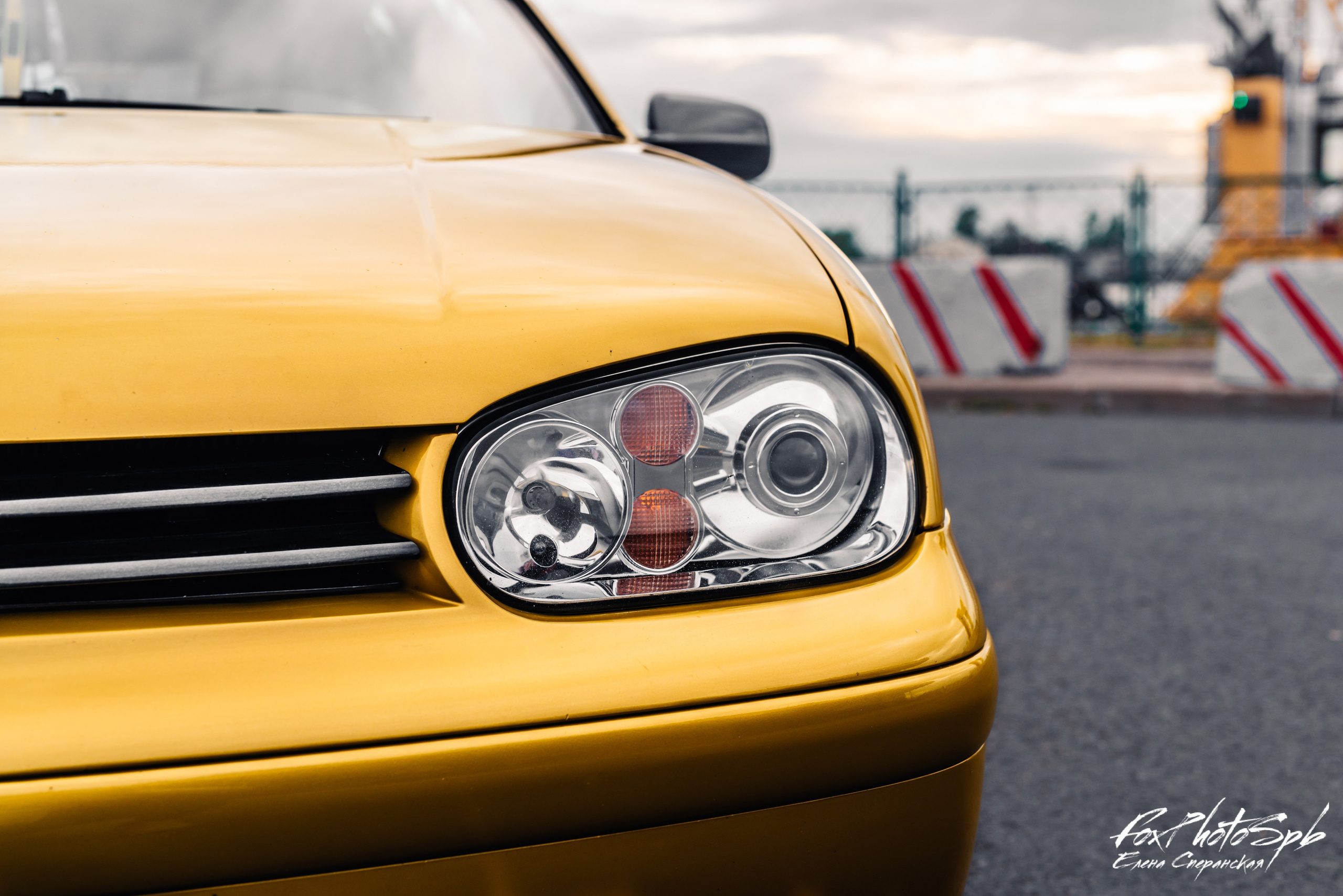 Volkswagen Golf Lemonade. Фотограф в Санкт-Петербурге и Ленинградской области