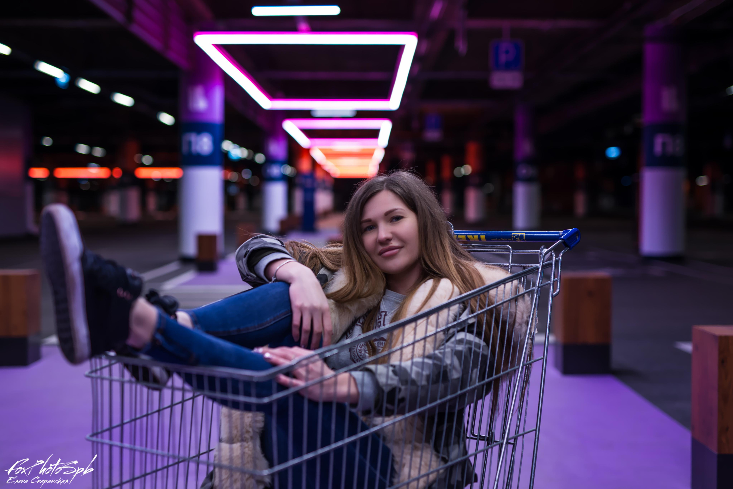 Неоновое настроение. Фотограф в Санкт-Петербурге и Ленинградской области