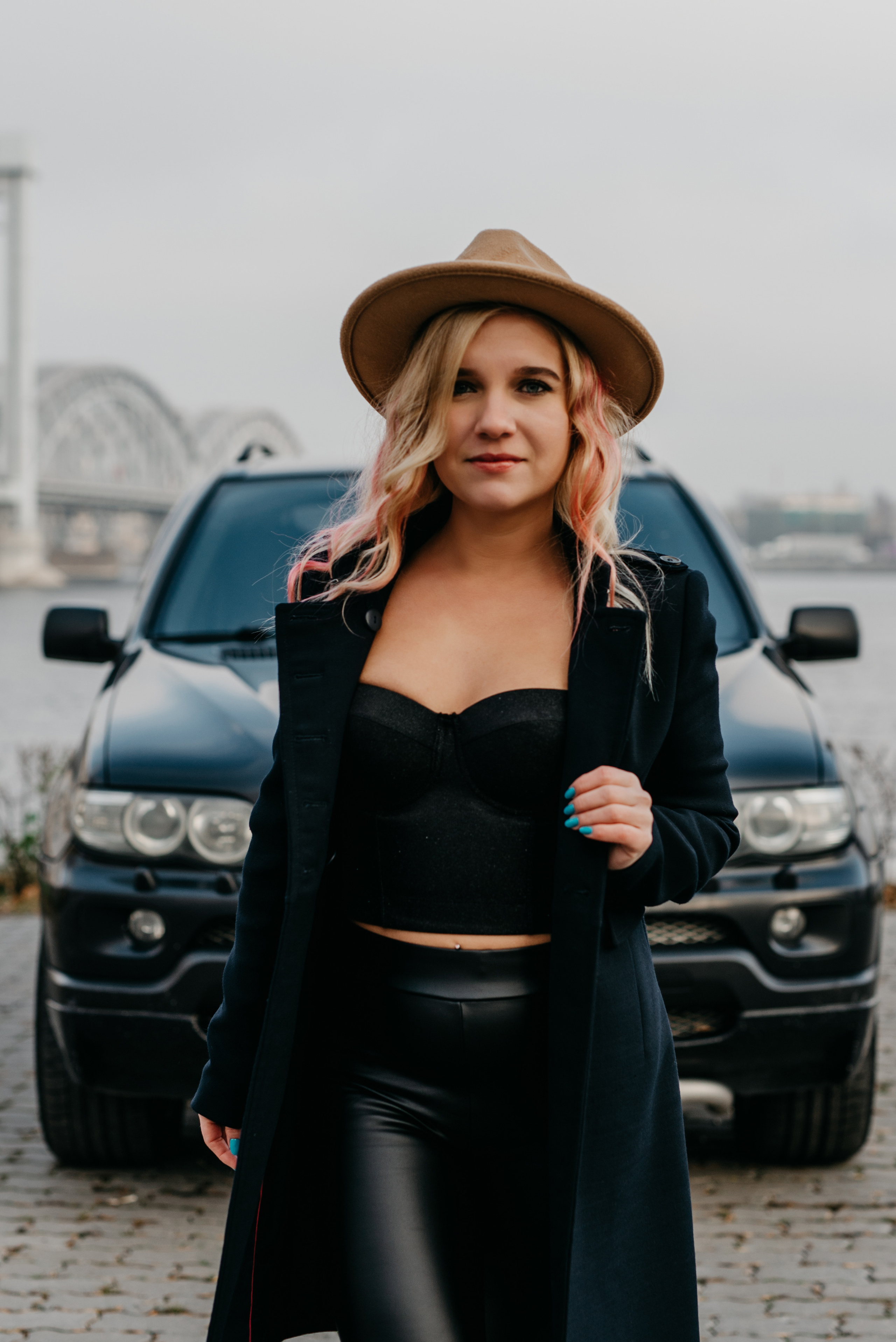 Юлия и BMW X5. Фотограф в Санкт-Петербурге и Ленинградской области