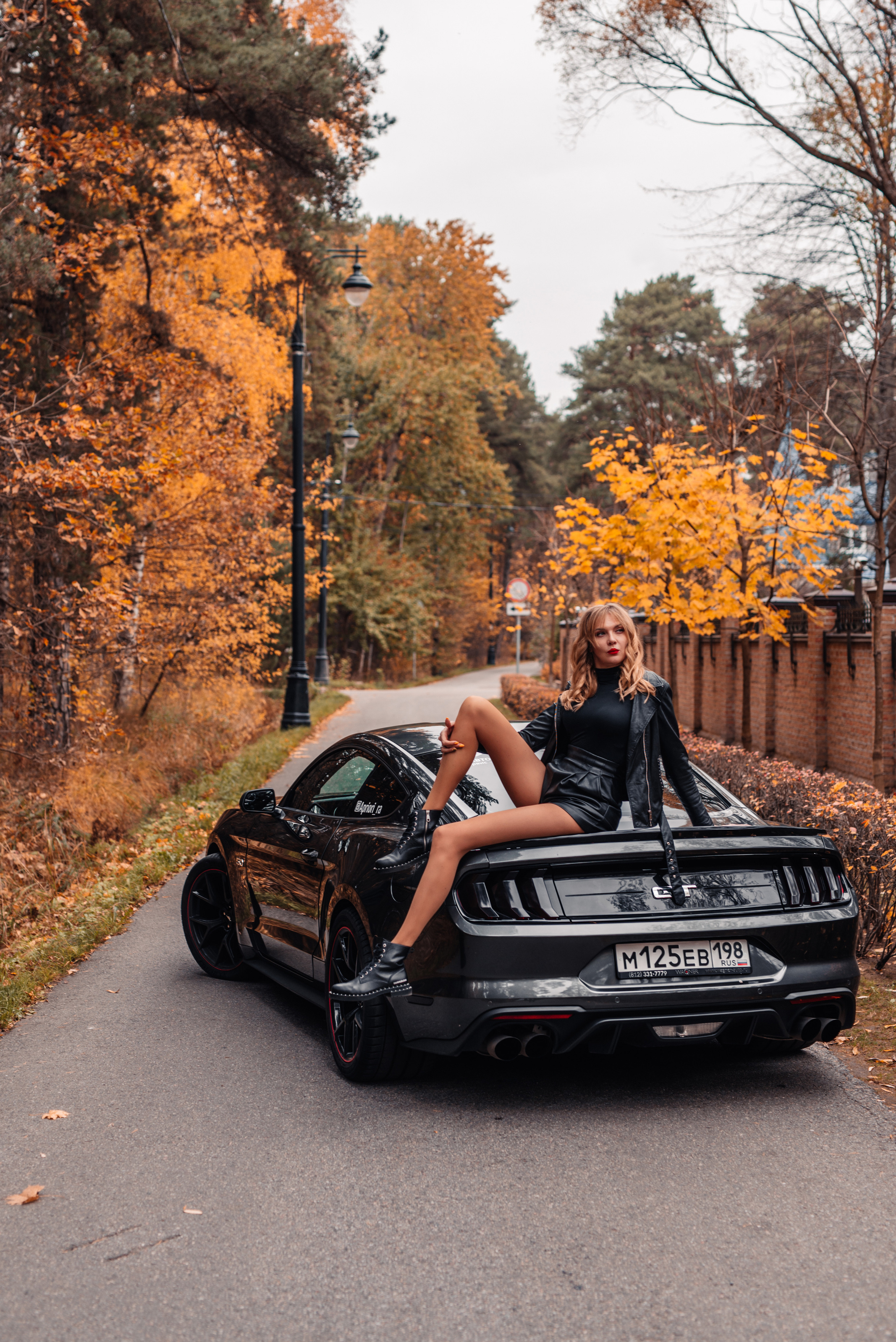 Дарья и Mustang. Фотограф в Санкт-Петербурге и Ленинградской области