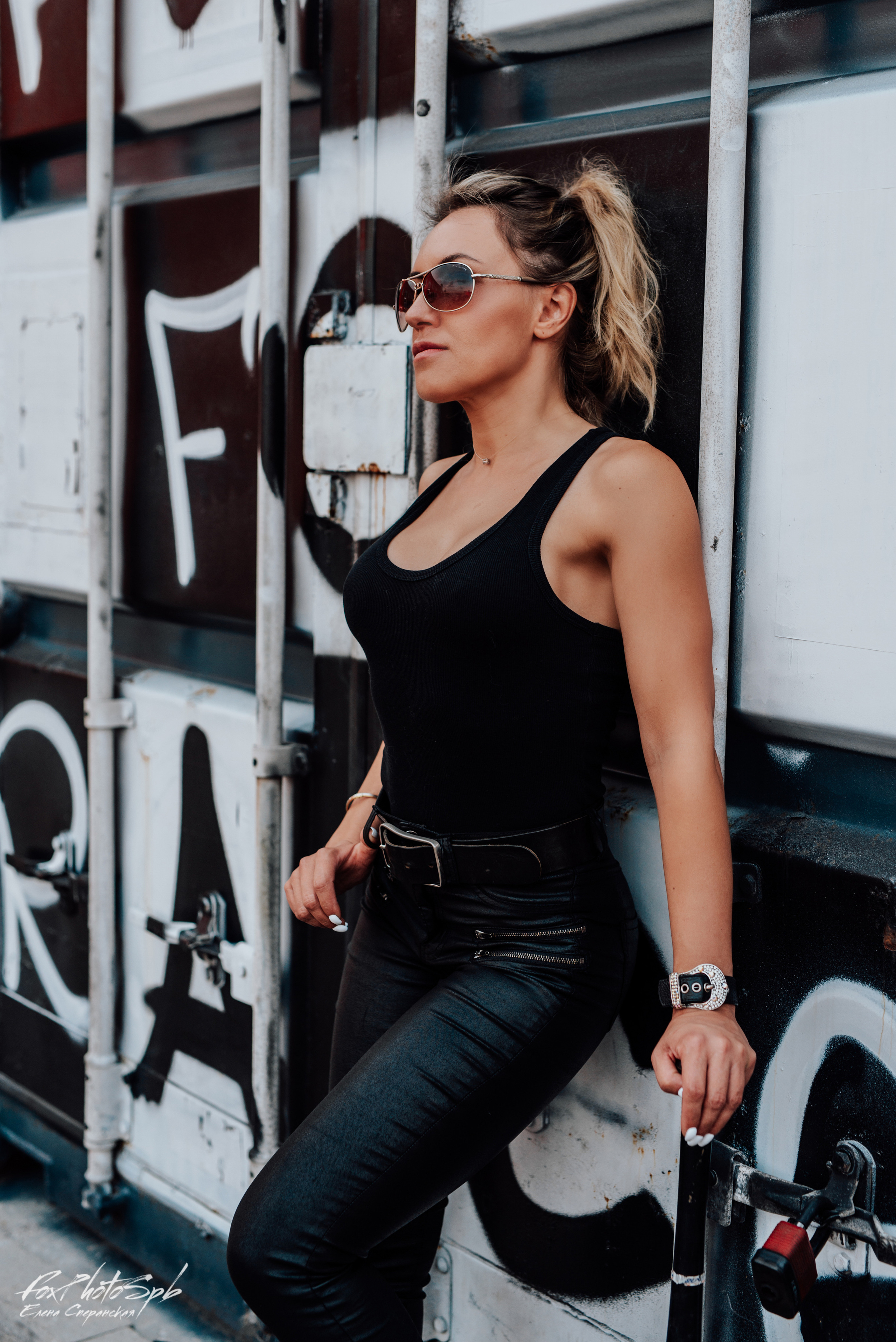 Ольга и Custom Moto. Фотограф в Санкт-Петербурге и Ленинградской области