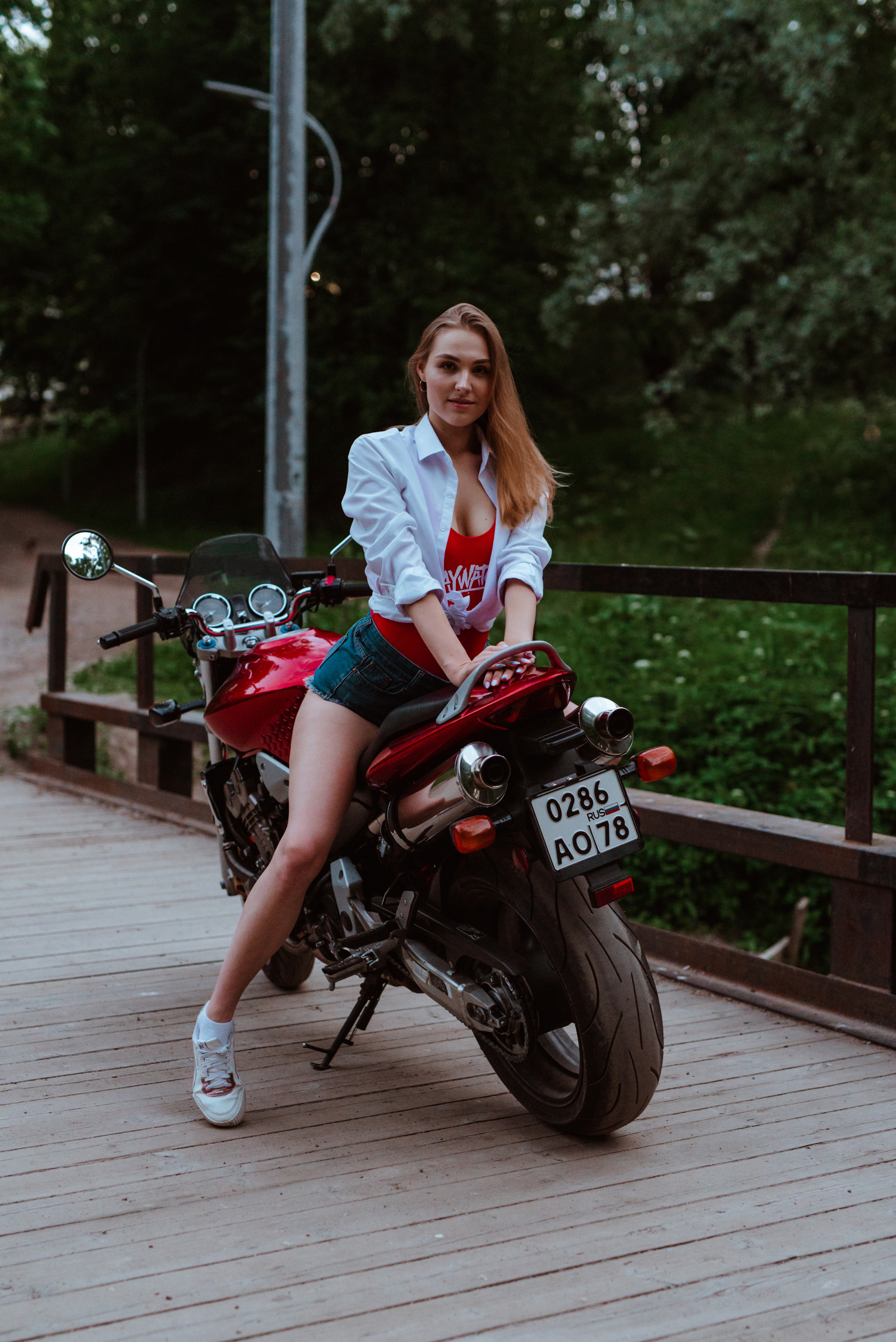 Светлана и HONDA. Фотограф в Санкт-Петербурге и Ленинградской области