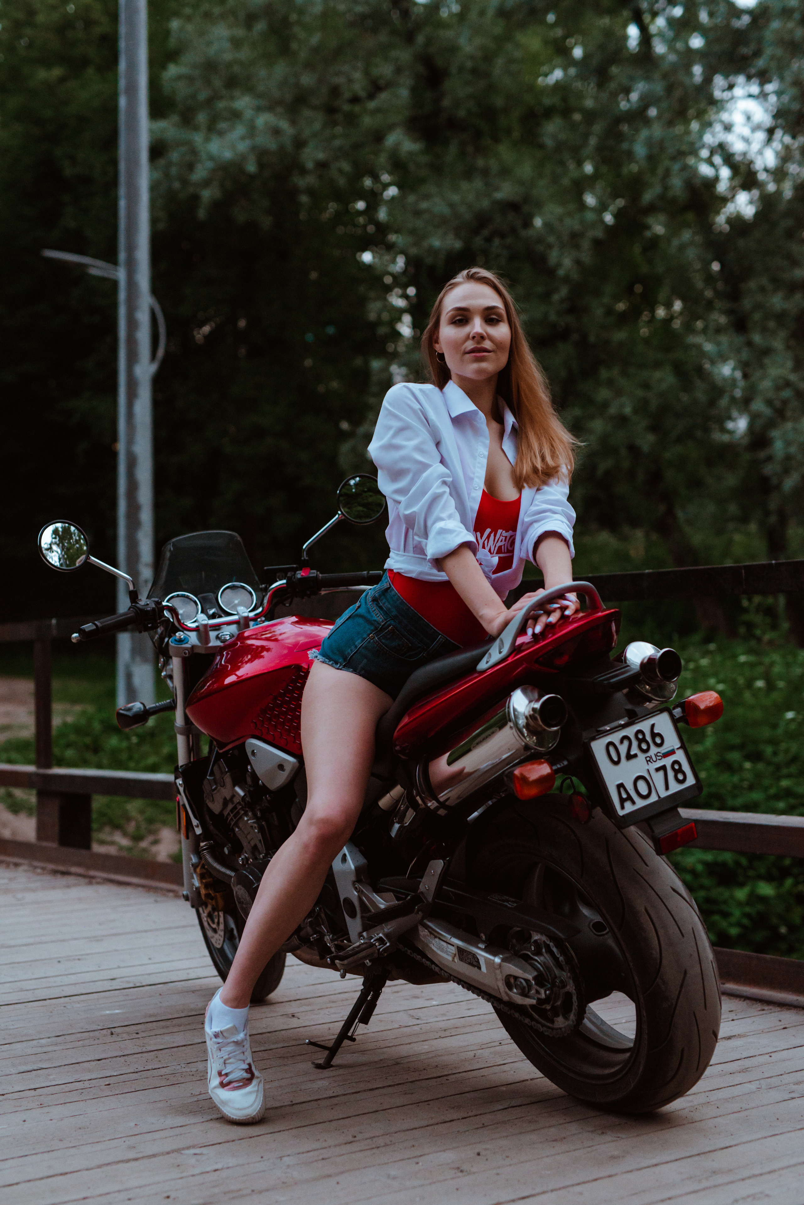 Светлана и HONDA. Фотограф в Санкт-Петербурге и Ленинградской области