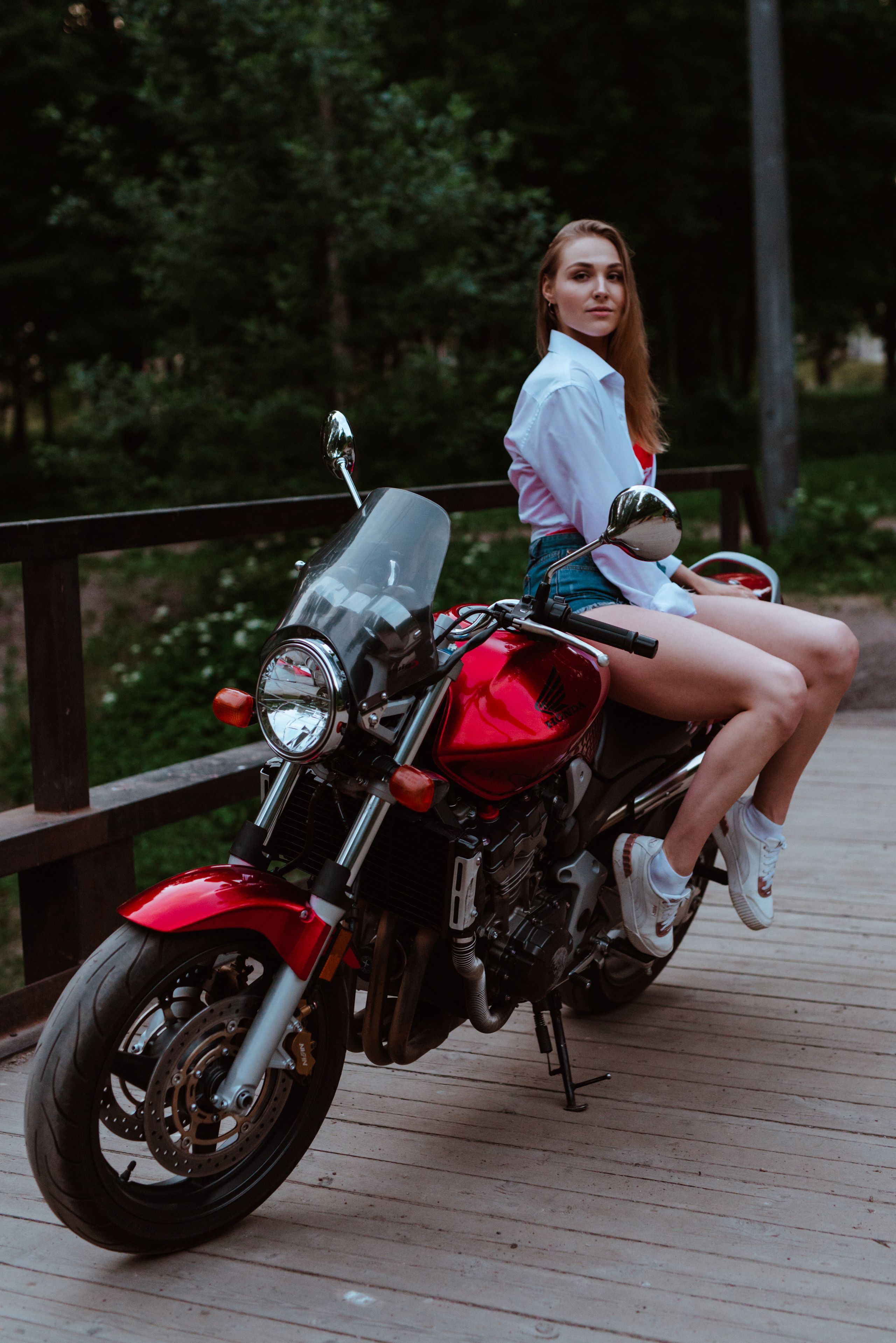 Светлана и HONDA. Фотограф в Санкт-Петербурге и Ленинградской области