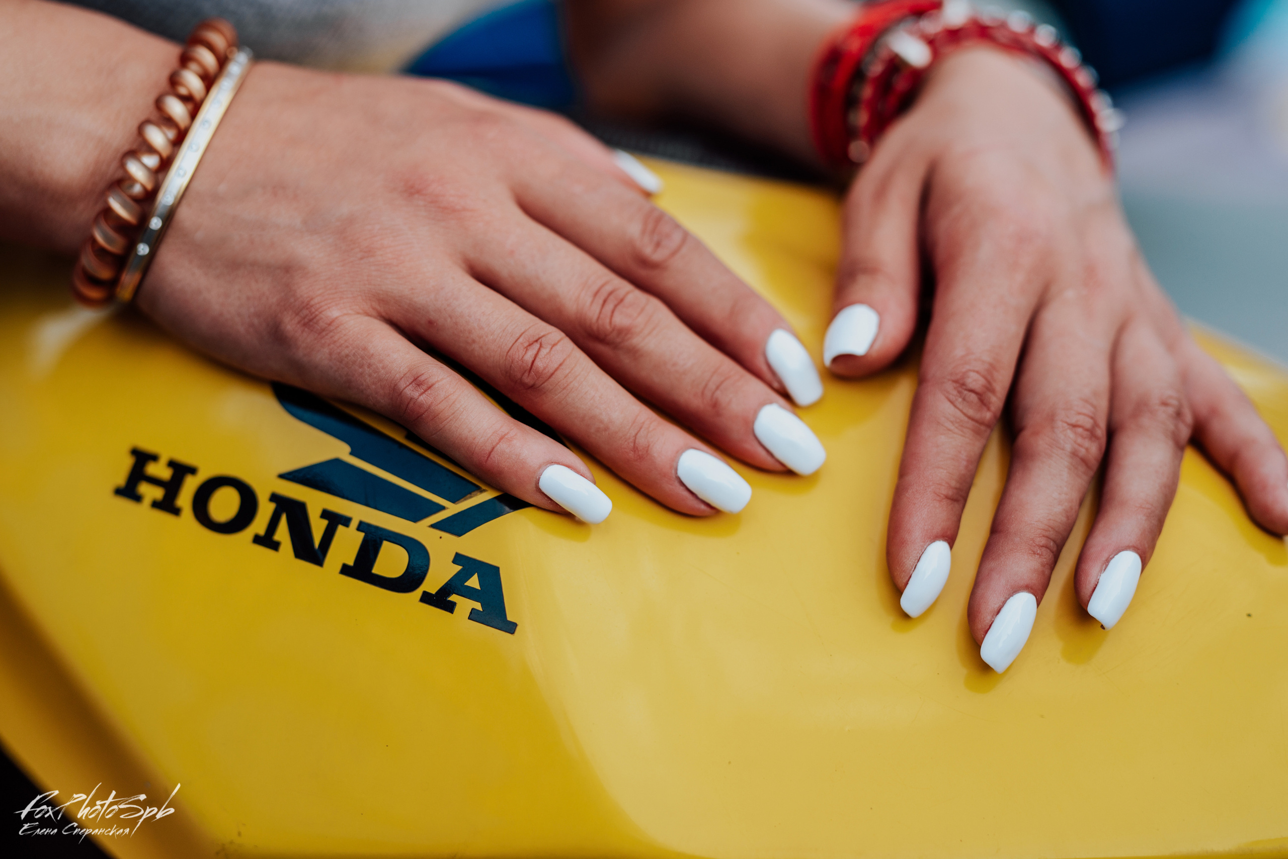 Ольга и HONDA CBR. Фотограф в Санкт-Петербурге и Ленинградской области