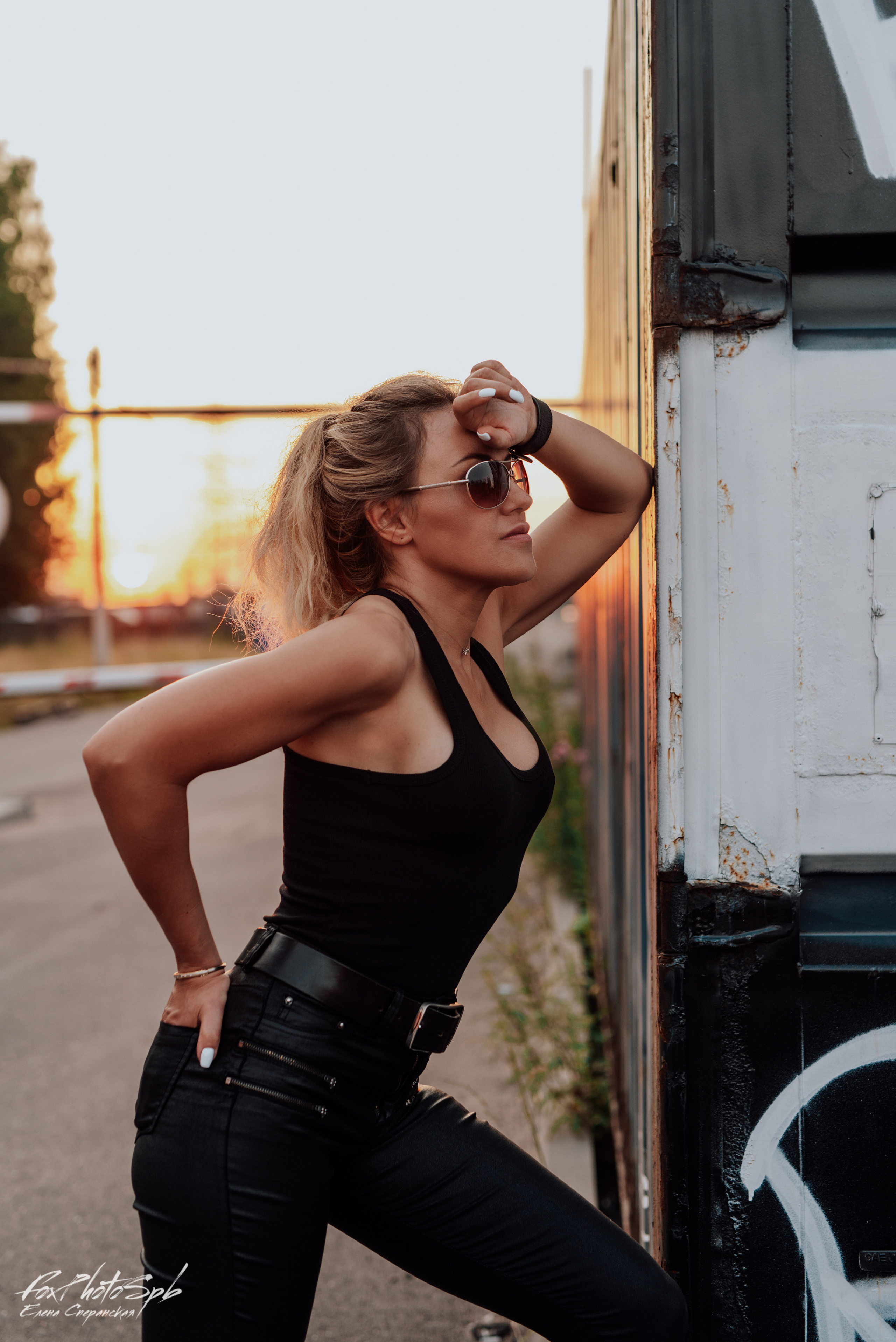 Ольга и Custom Moto. Фотограф в Санкт-Петербурге и Ленинградской области