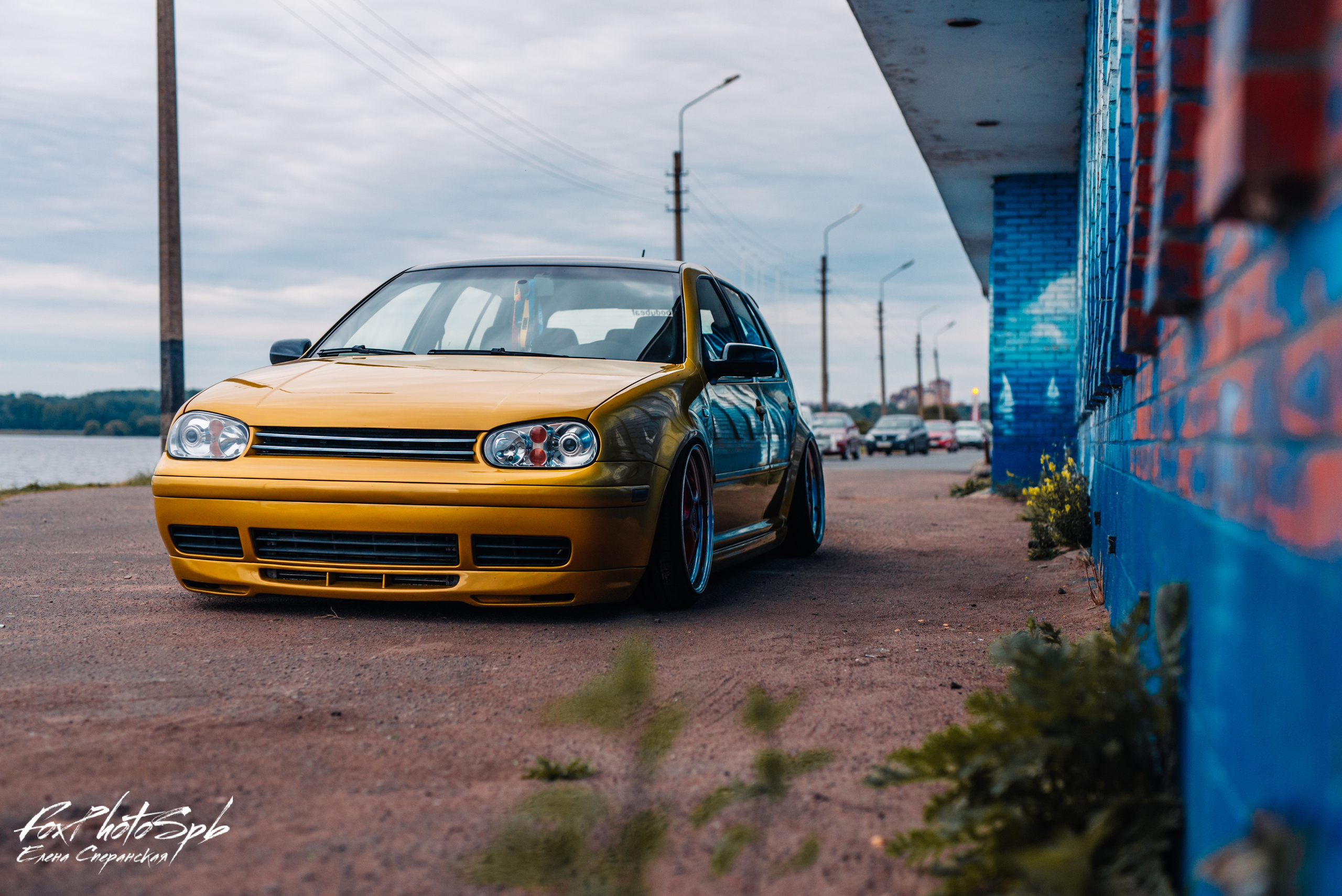 Volkswagen Golf Lemonade. Фотограф в Санкт-Петербурге и Ленинградской области