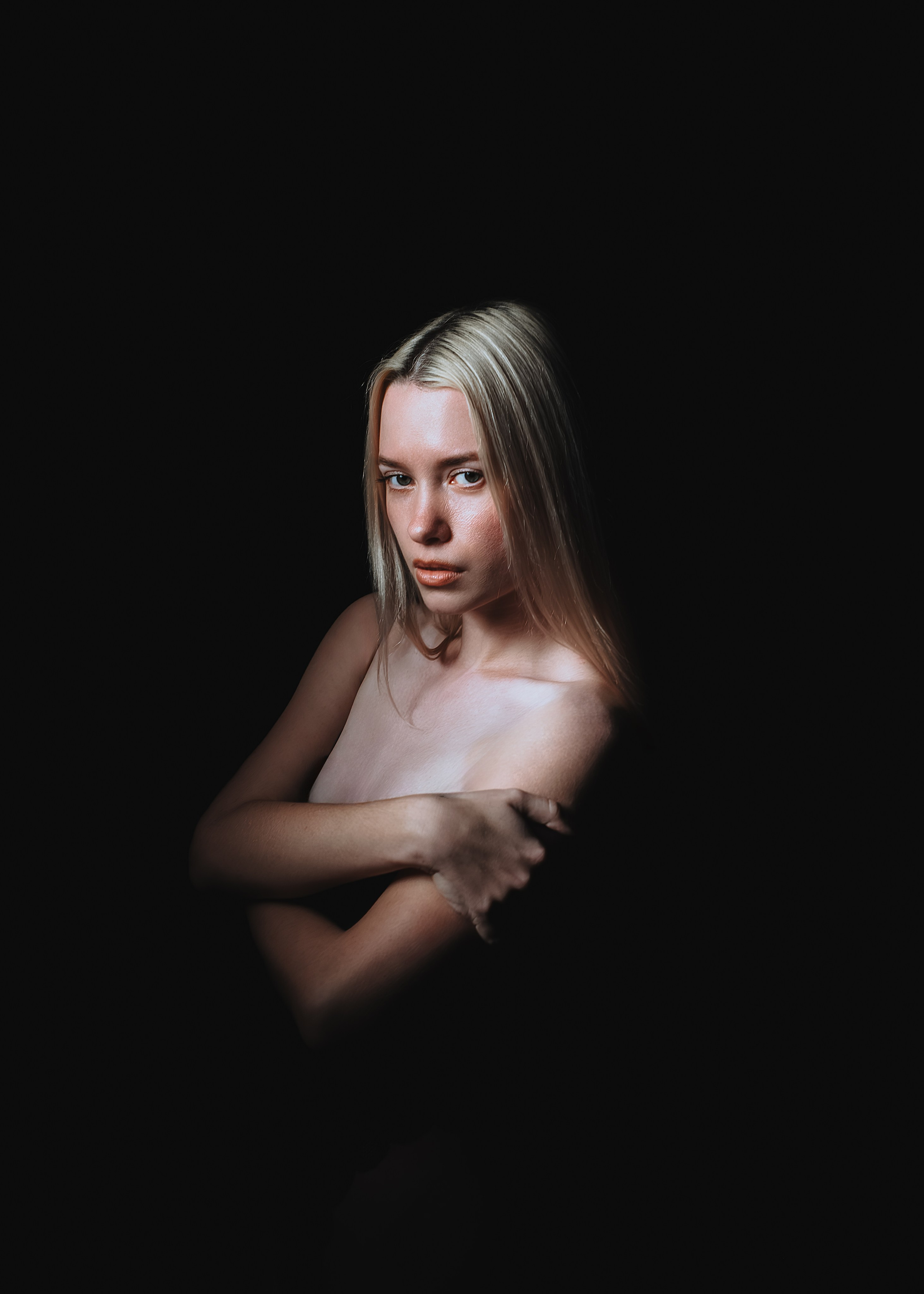 Для женщин. Коммерческий и Портретный Фотограф Симферополь Крым Максим Махо