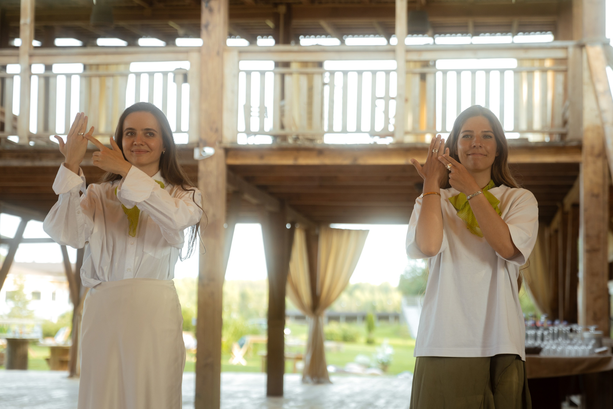 Алиса и Слава, роспись в Москве и вечеринка на природе, подальше от города. Фотограф в Москве Екатерина Черненко