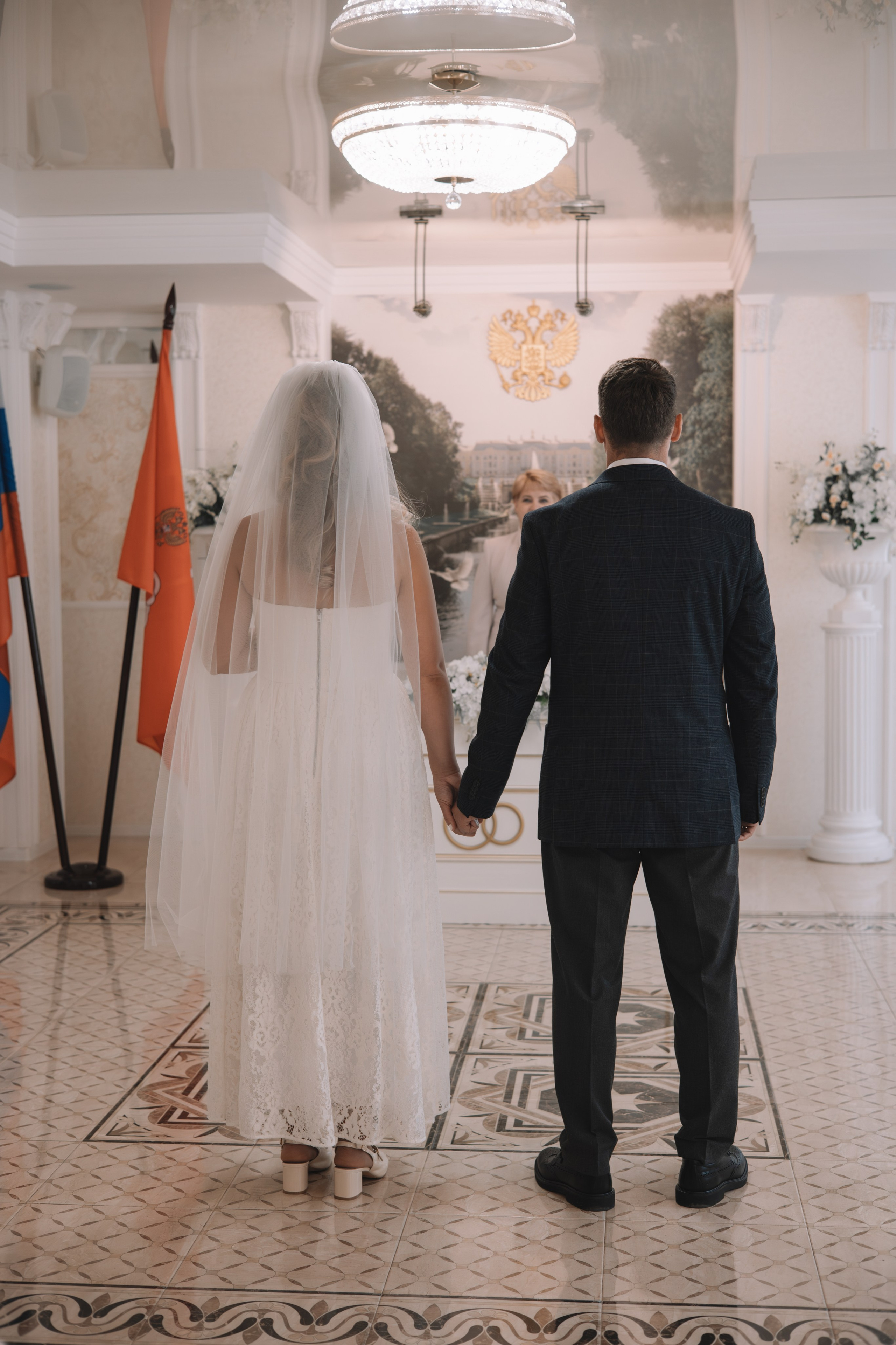 Анна и Евгений|Петергоф. Семейный фотограф в Санкт-Петербурге. Запечатление мгновений и ярких воспоминаний в Вашей жизни