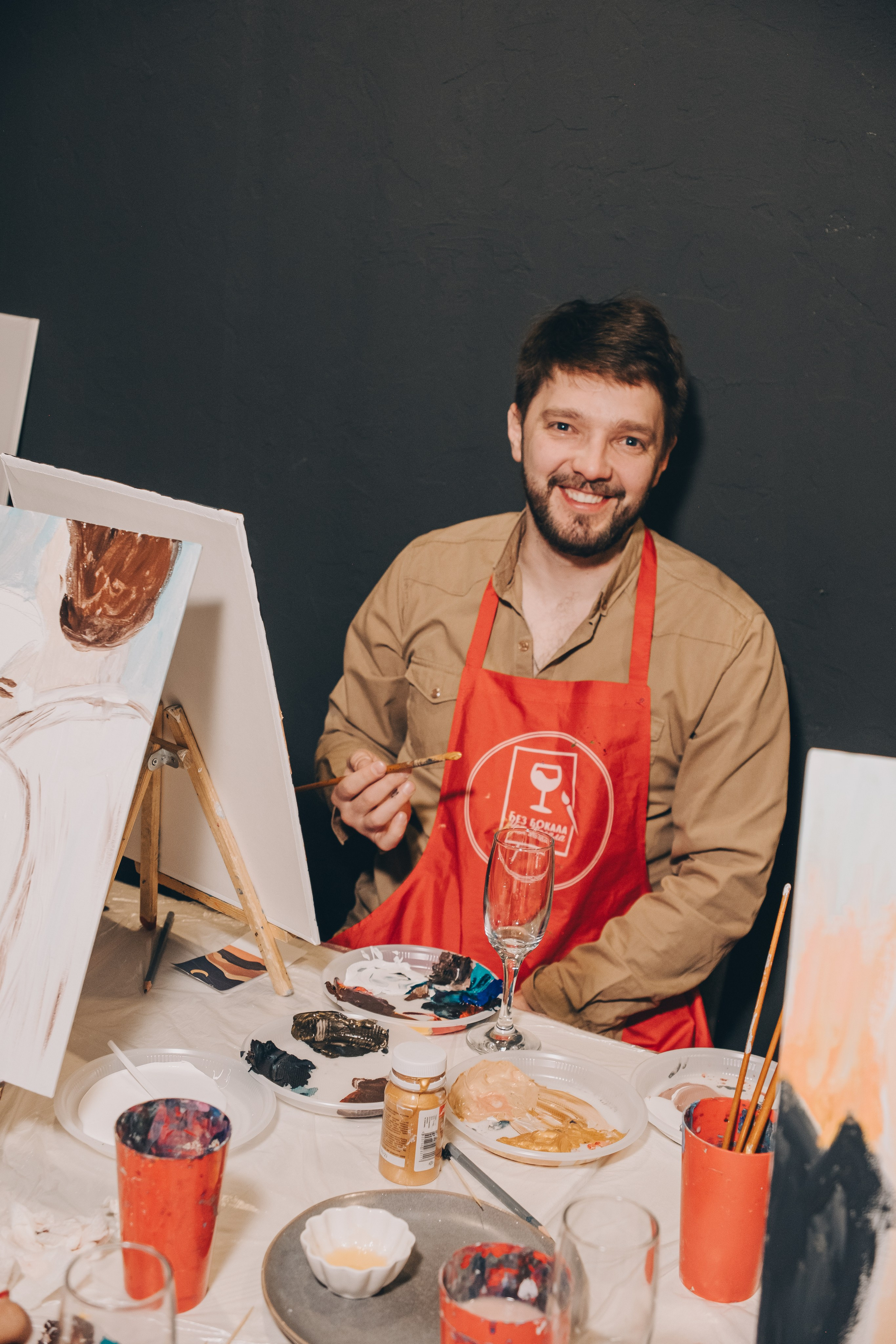 Без бокала — нет шагала. Фотограф в Иркутске Анна Мирошникова