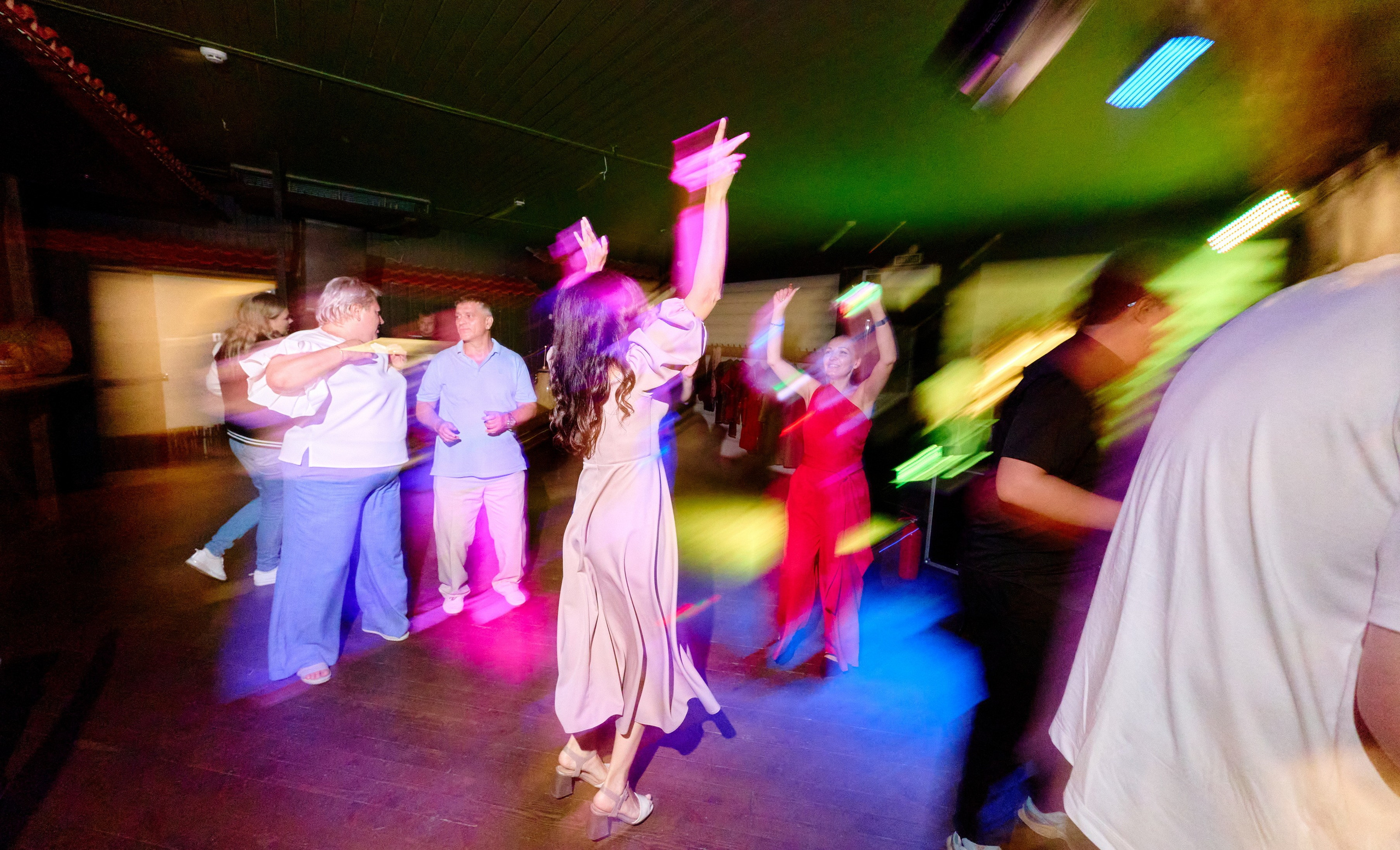 Выпускной 35 Сош. Фотограф Выпускные альбомы Таганрог Сергей Коробченко