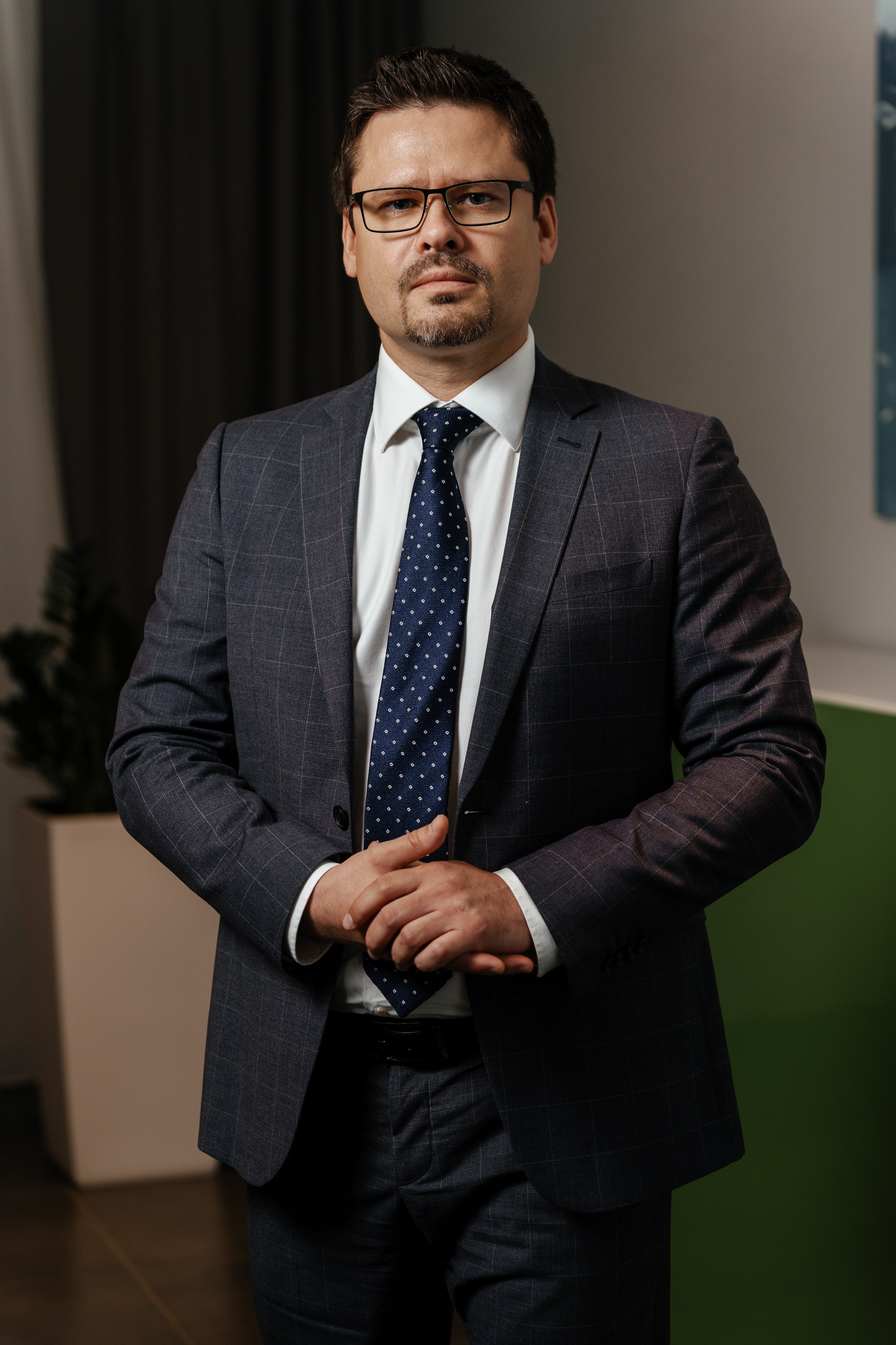 Деловой портрет. Профессиональный фотограф в Москве — Руслан Альтимиров