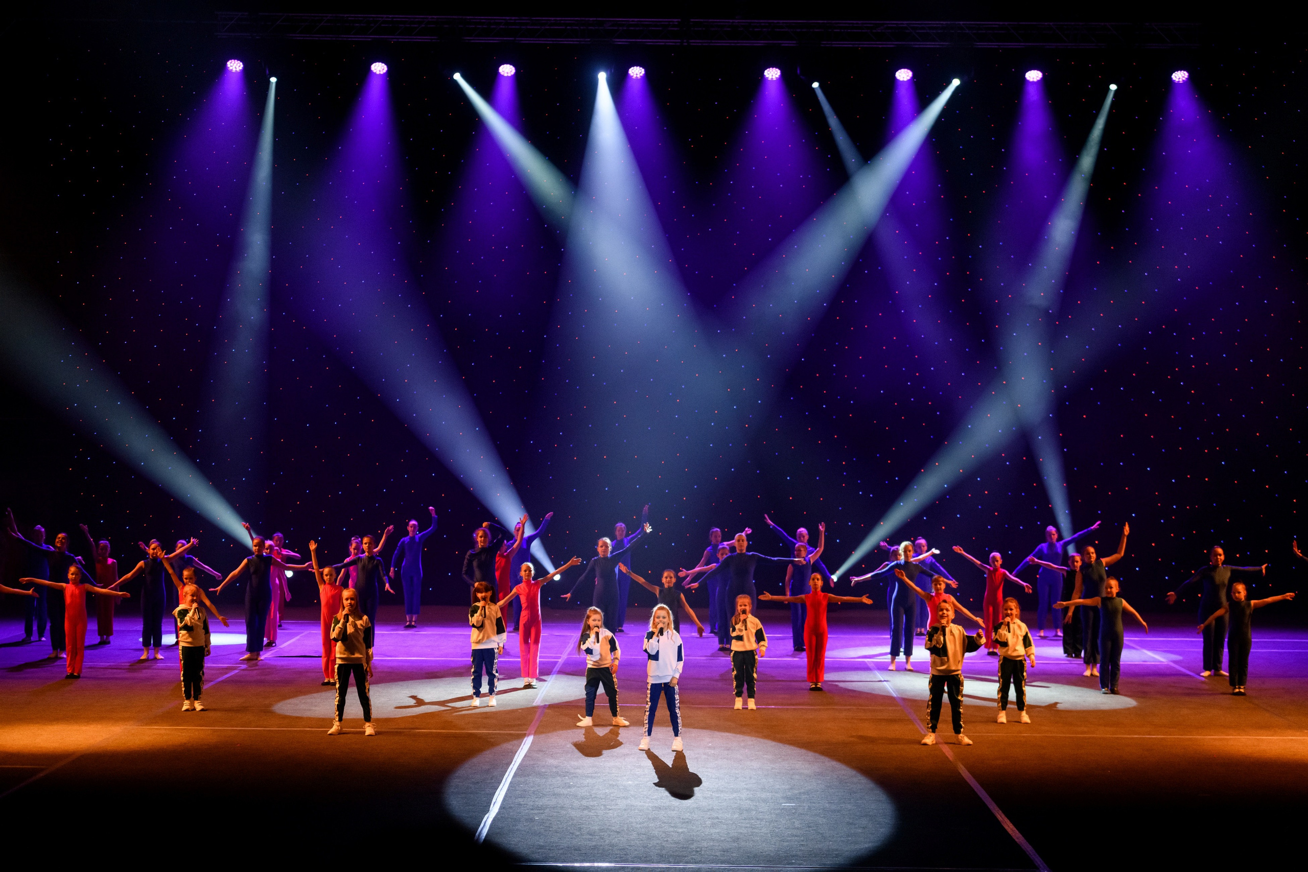 6 мая, концерт 10 лет, Сибур Арена, г. Санкт-Петербург. Золотое яблочко