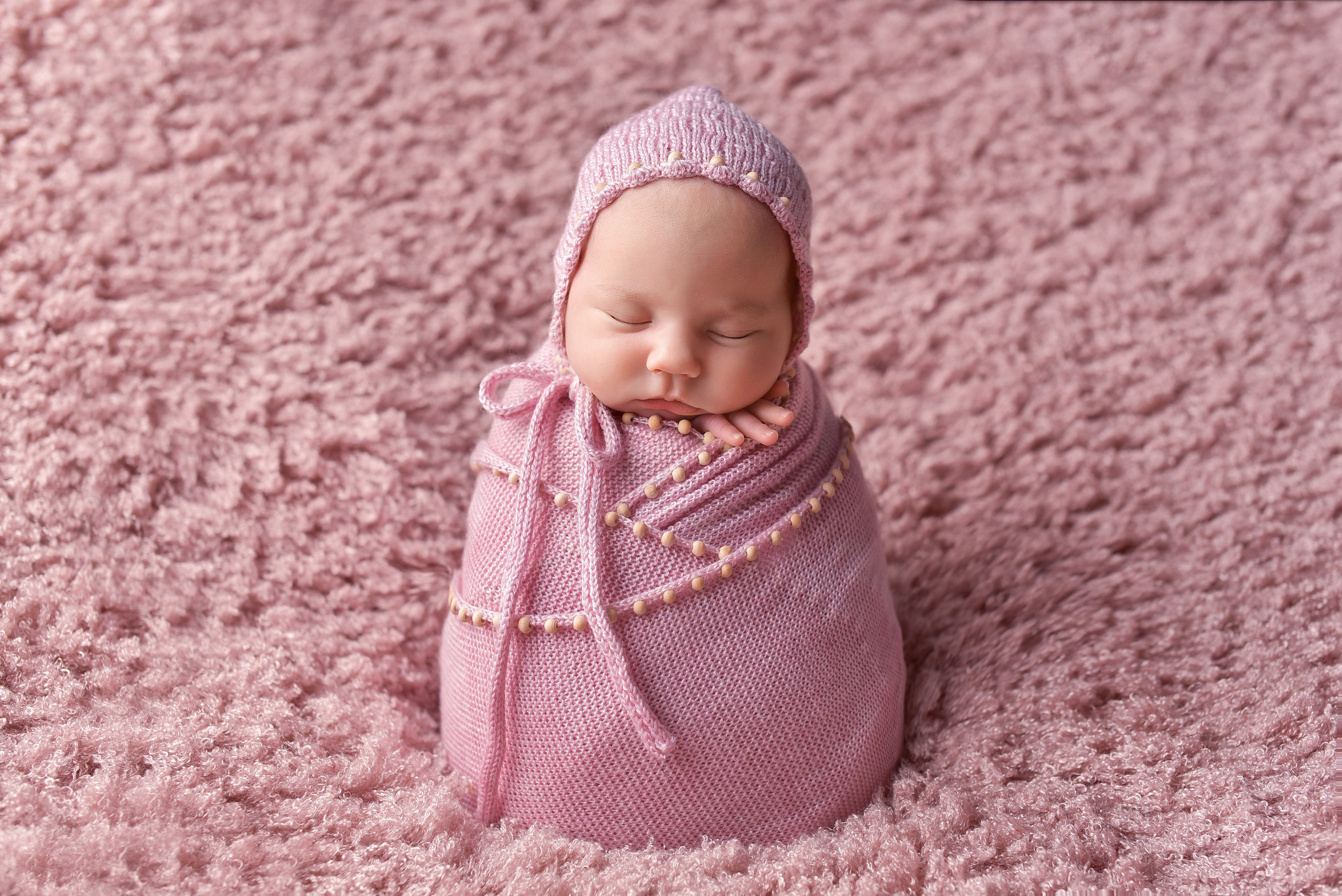 Девочки. Елена Комиссарова-фотограф новорожденных в г. Иваново