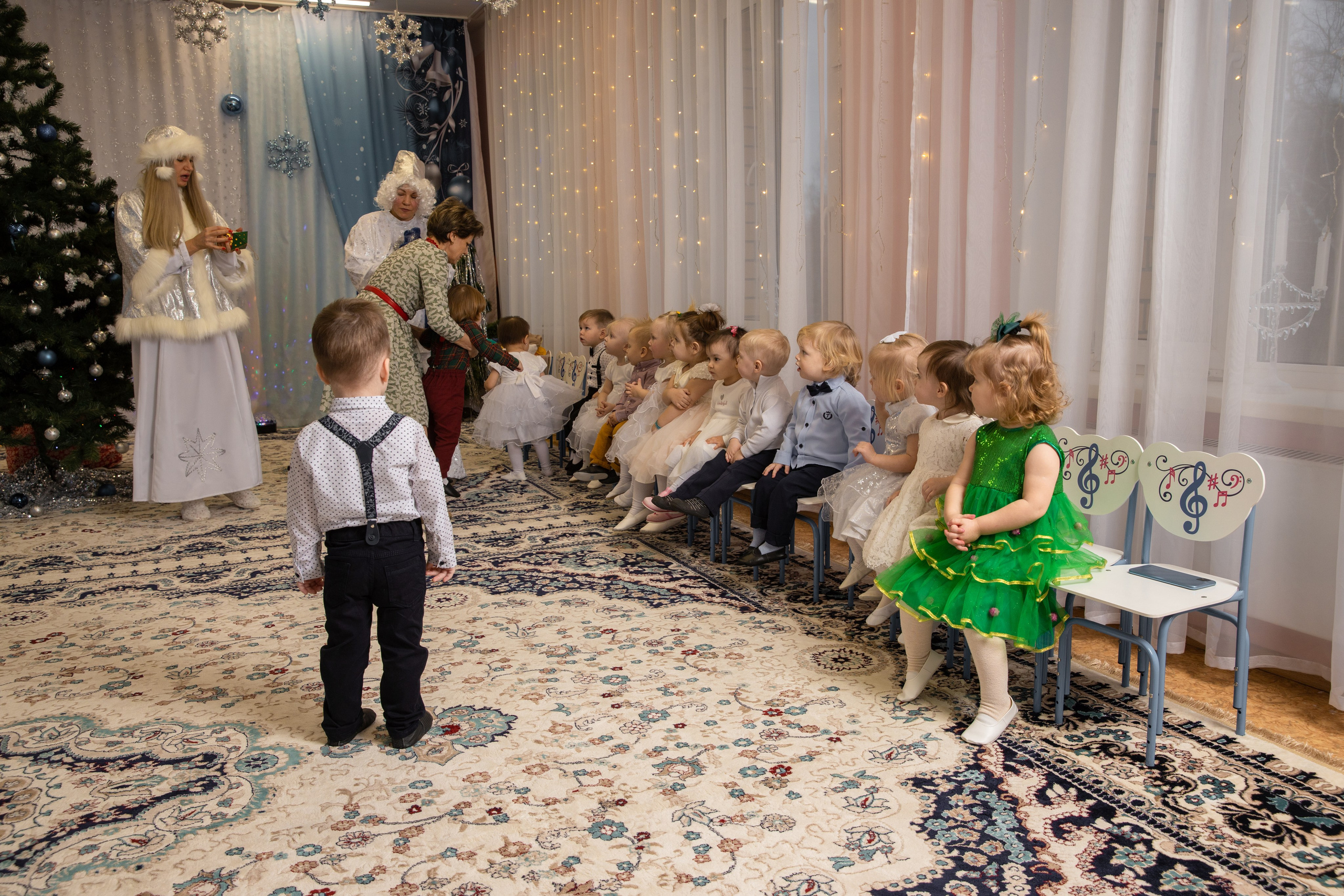 Новогодний утренник Успех. Фотограф в Железнодорожном и Балашихе
