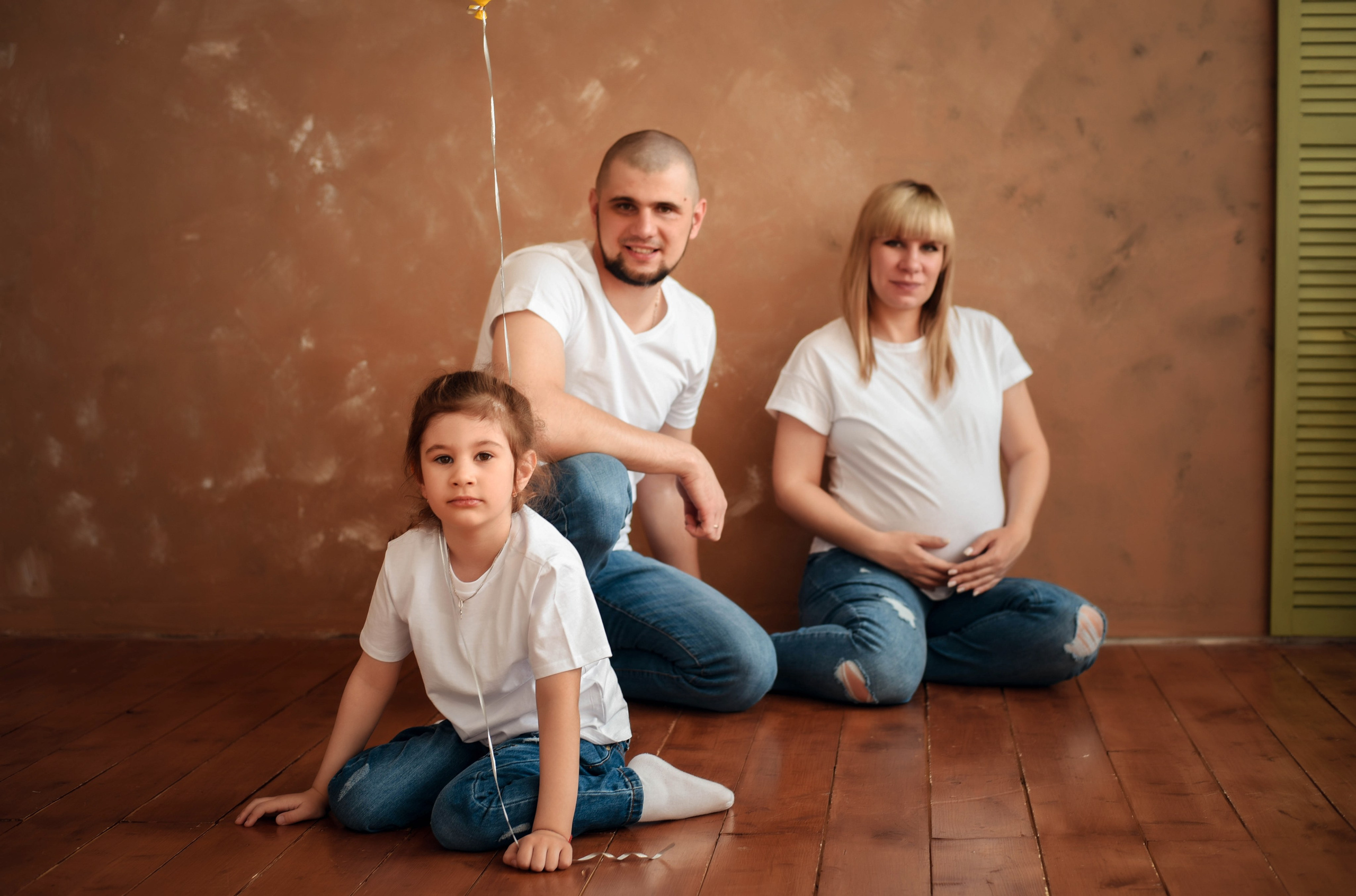 Фотосессия беременности (семейная съемка). Свадебный, семейный, детский, контент фотограф в Омске Максим Ильин