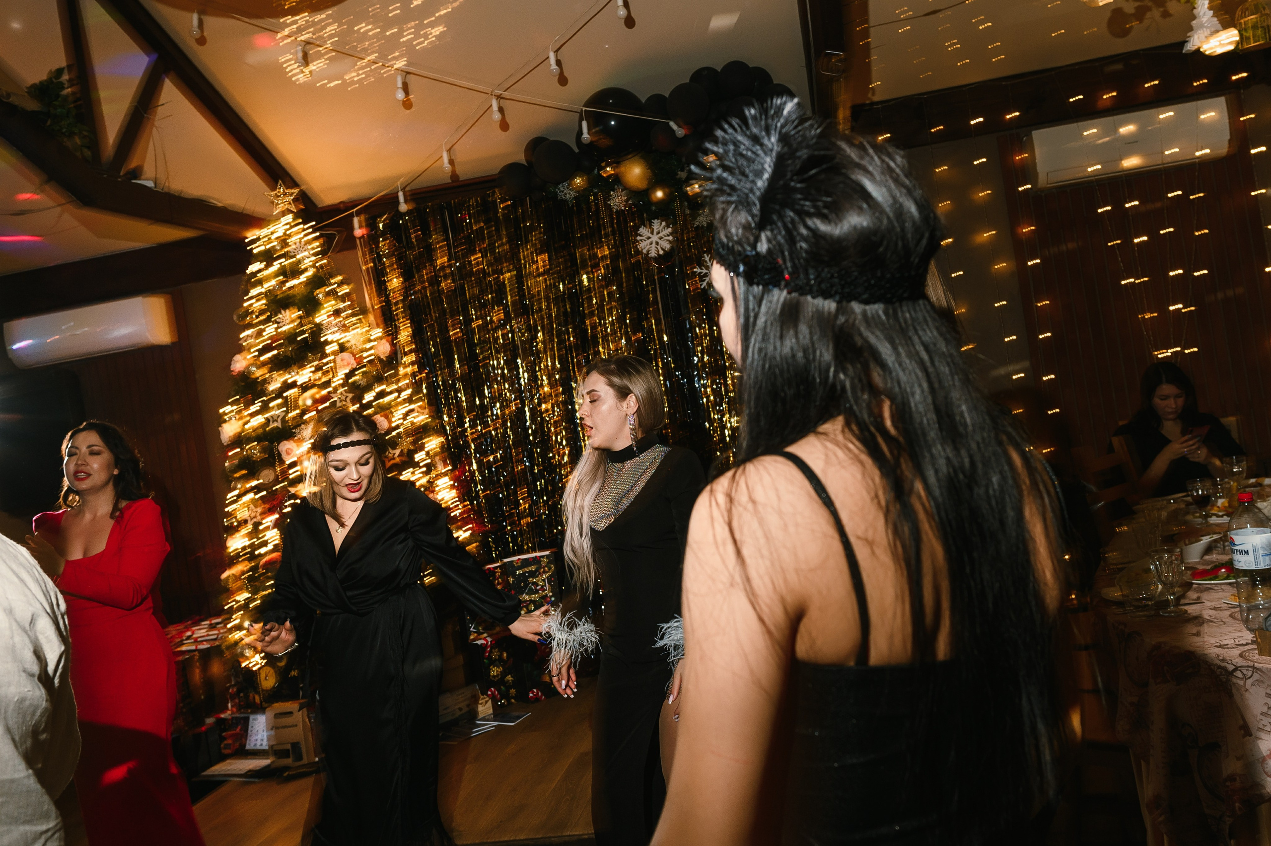 Новогодний корпоратив в «Алых парусах». Wedding and family photographer USA