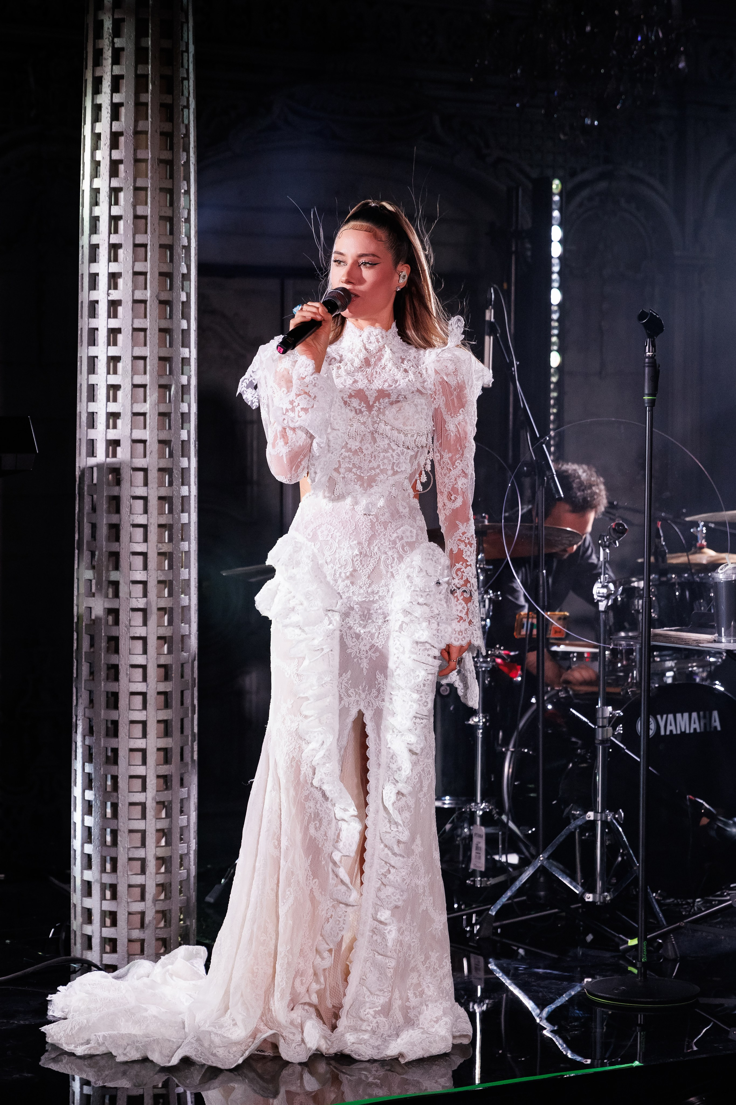 Новогодний ужин Сбер