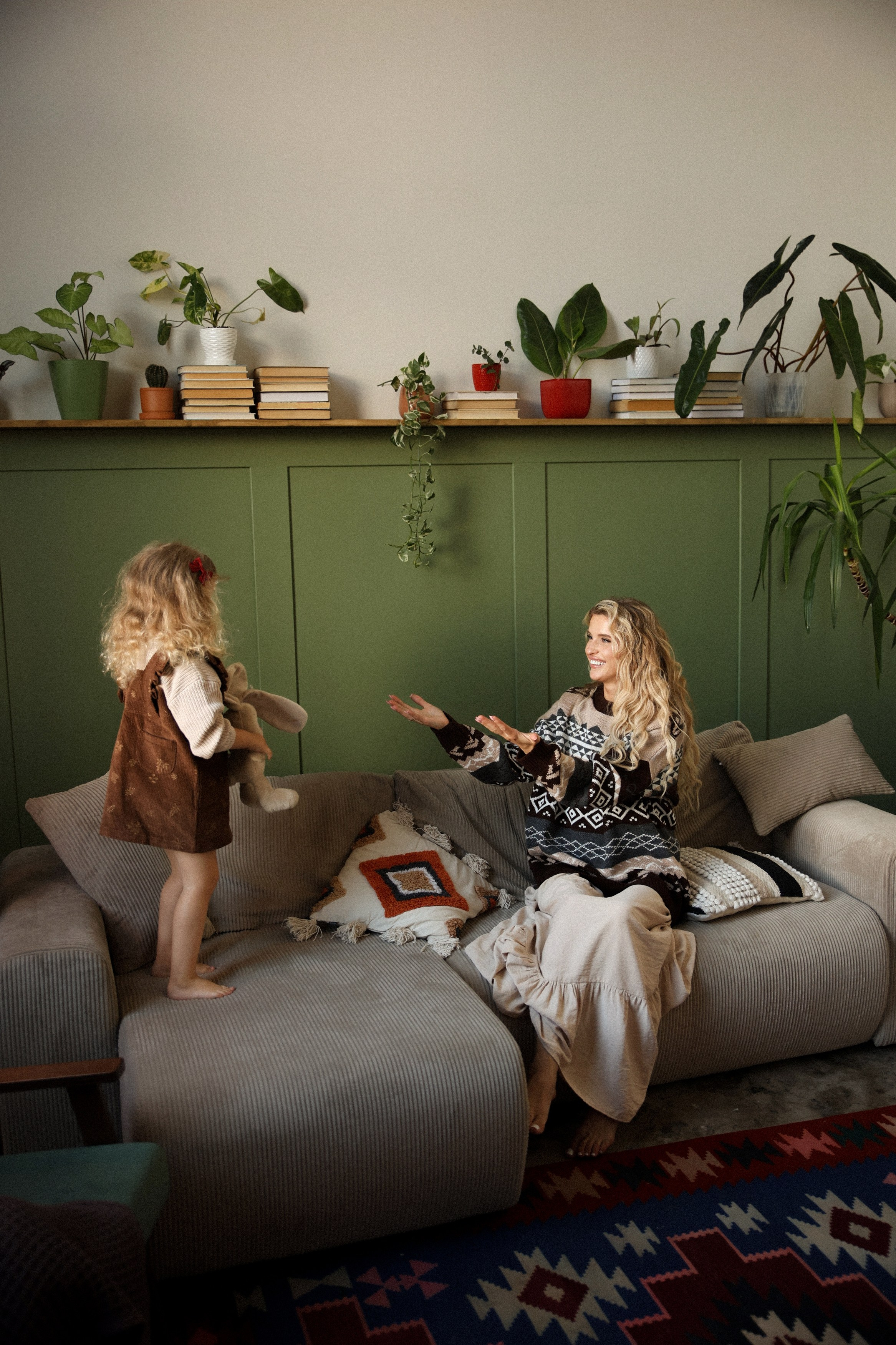 Мама и дочка фотосессия в студии. Фотограф Владимир Москва