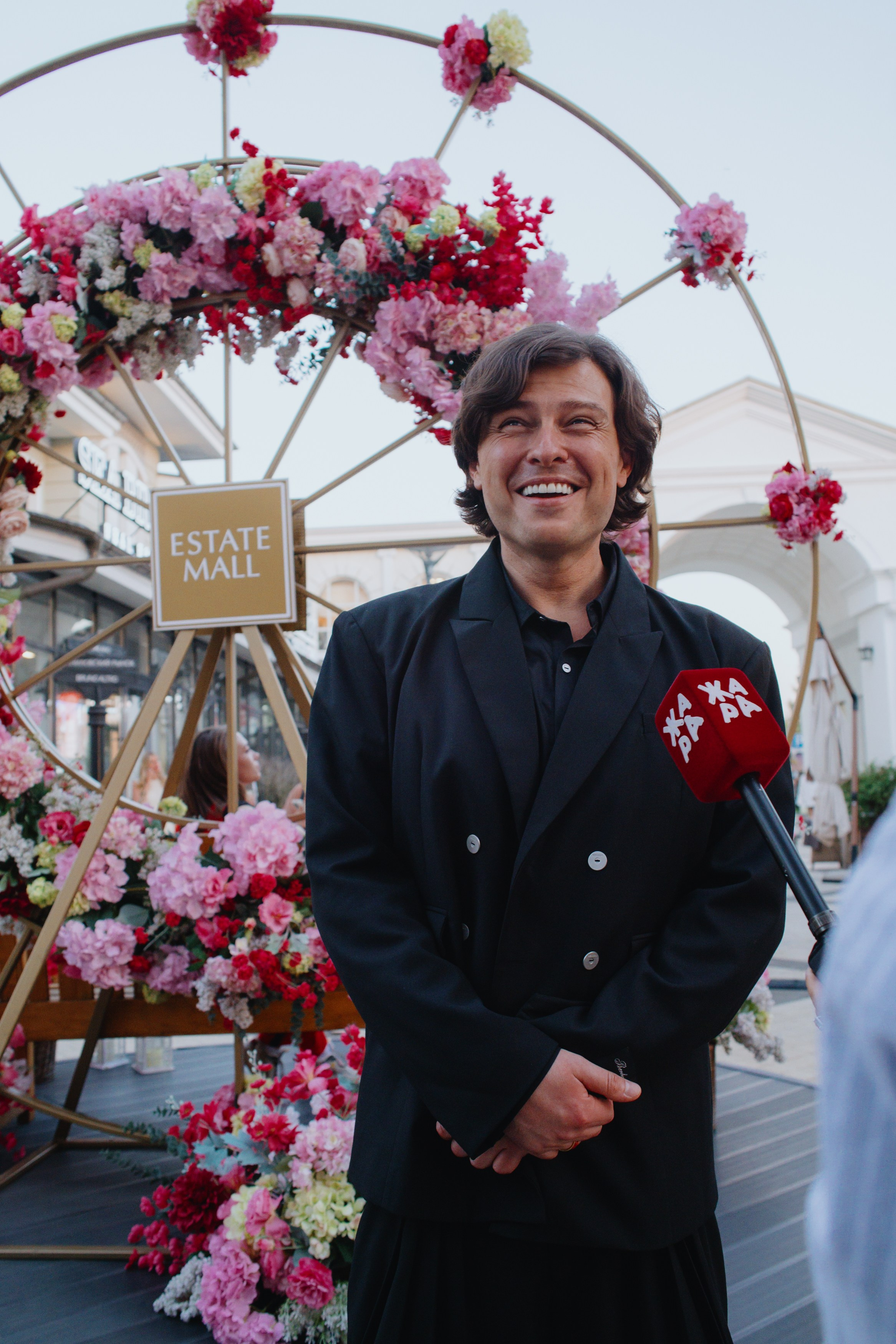 EstateMall SUMMER FEST. Бэкстейдж и репортажный фотограф в Москве Артем Онацко