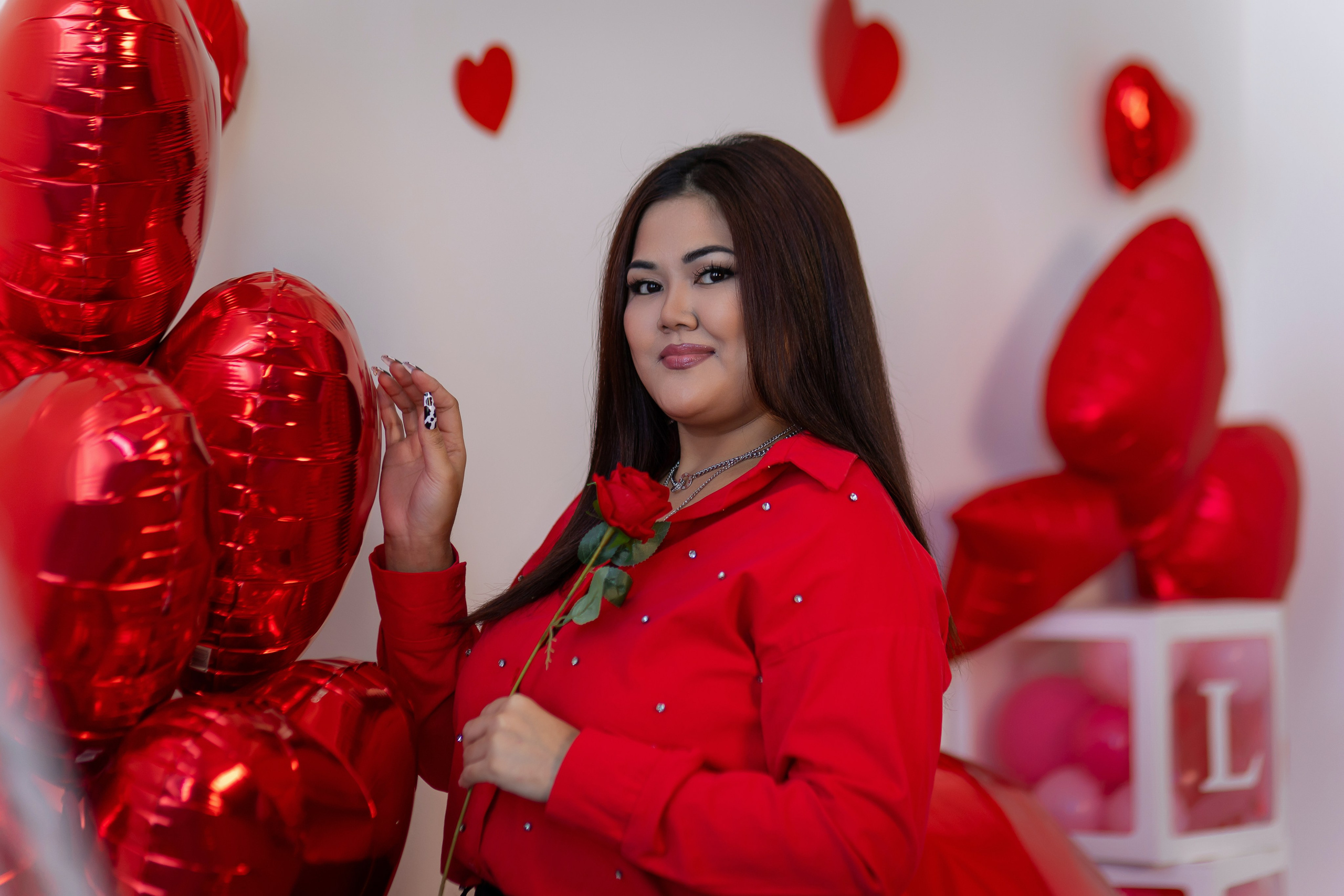 Ваши фотографии. Интерьерная фотостудия Background в Омске