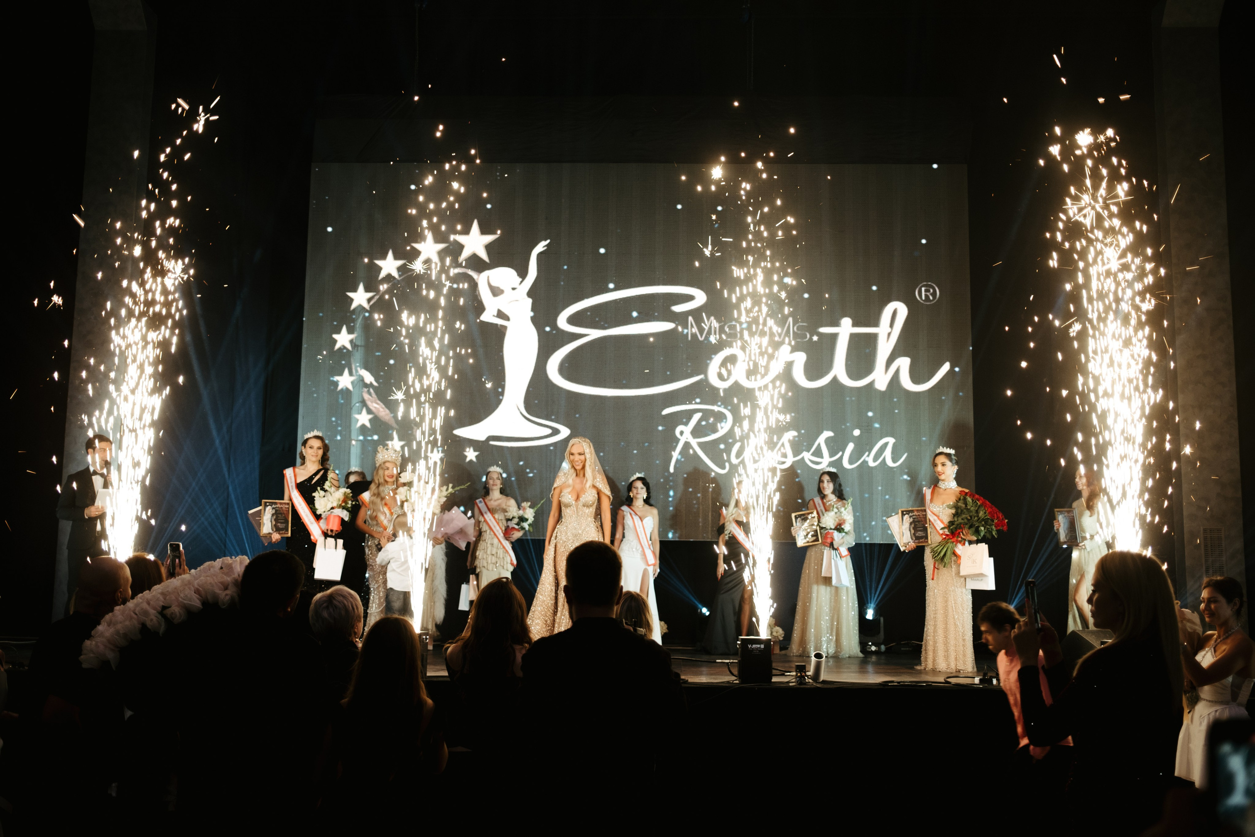 Мисс и Миссис Россия Земли Краснодар 2025 программа. Свадебный и репортажной фотограф Денис Ожигин в Краснодаре и Краснодарском крае