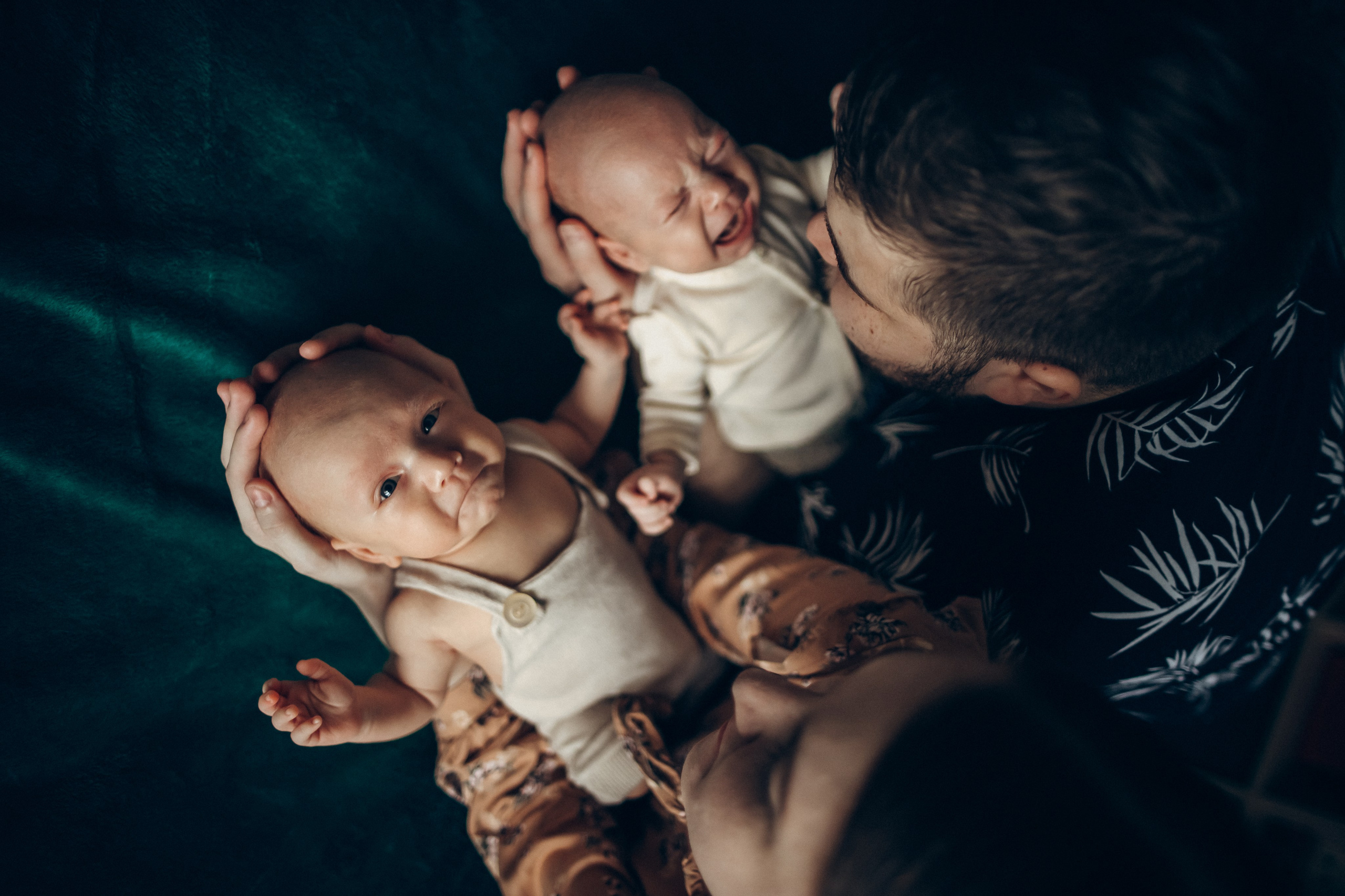 Саша и Леша. Семейный фотограф новорожденных УФА Гульнара Зиновьева